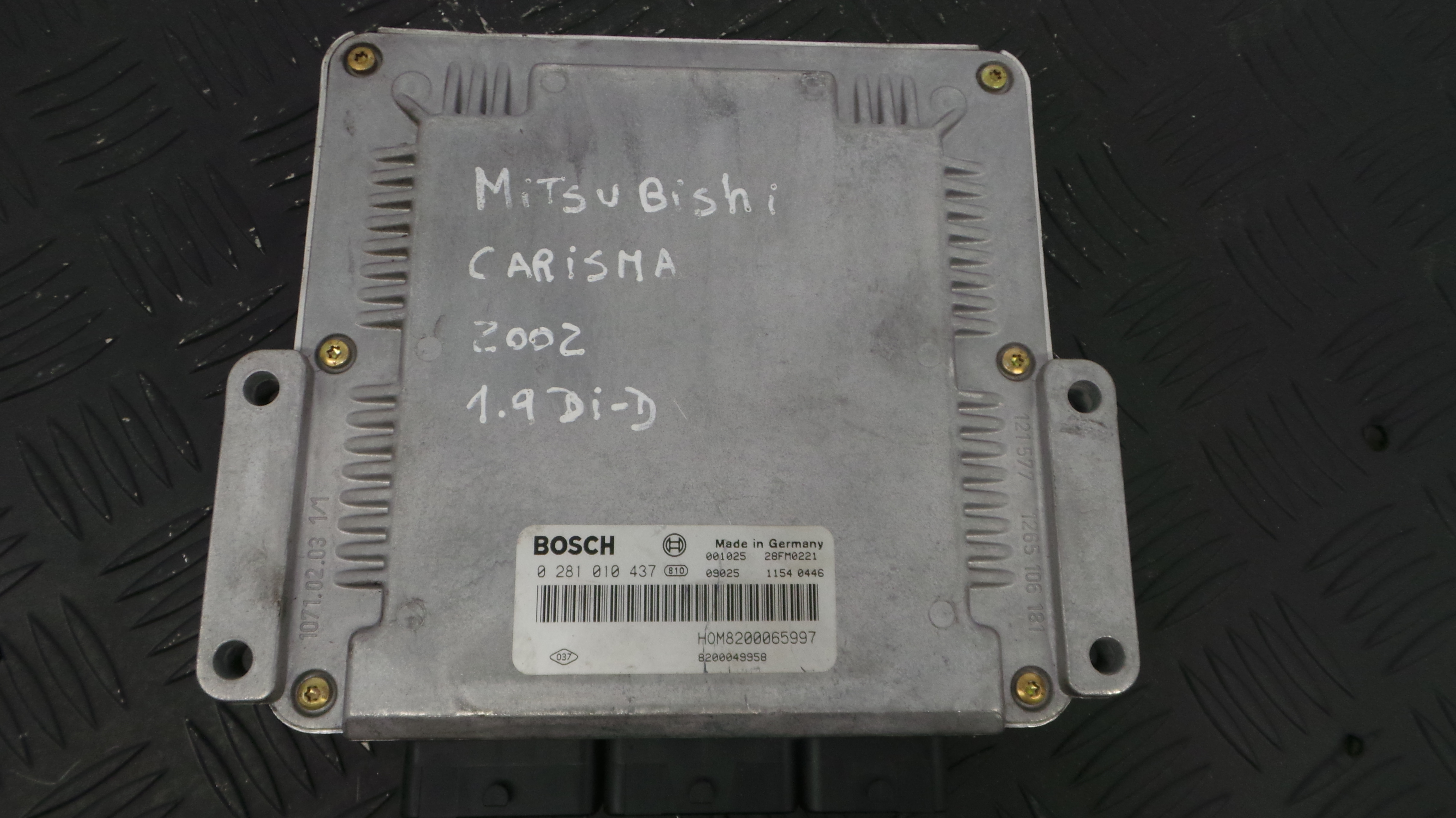 Centralina do Motor 8200065997 - MITSUBISHI CARISMA (DA_)-33159886