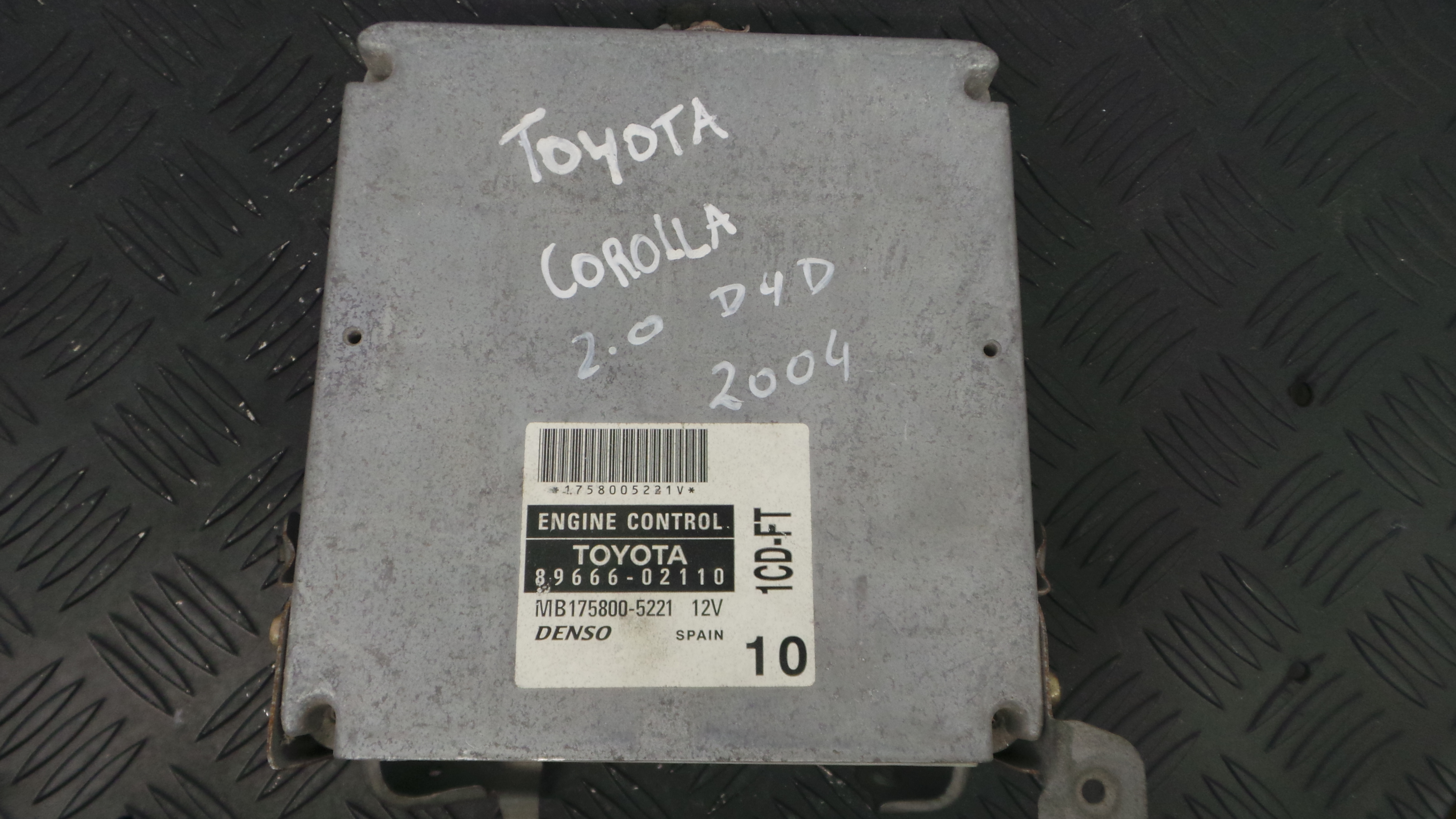 Centralina do Motor 89666-02110 - TOYOTA COROLLA (_E12_), COROLLA / ALLEX (_E12_)-33159917