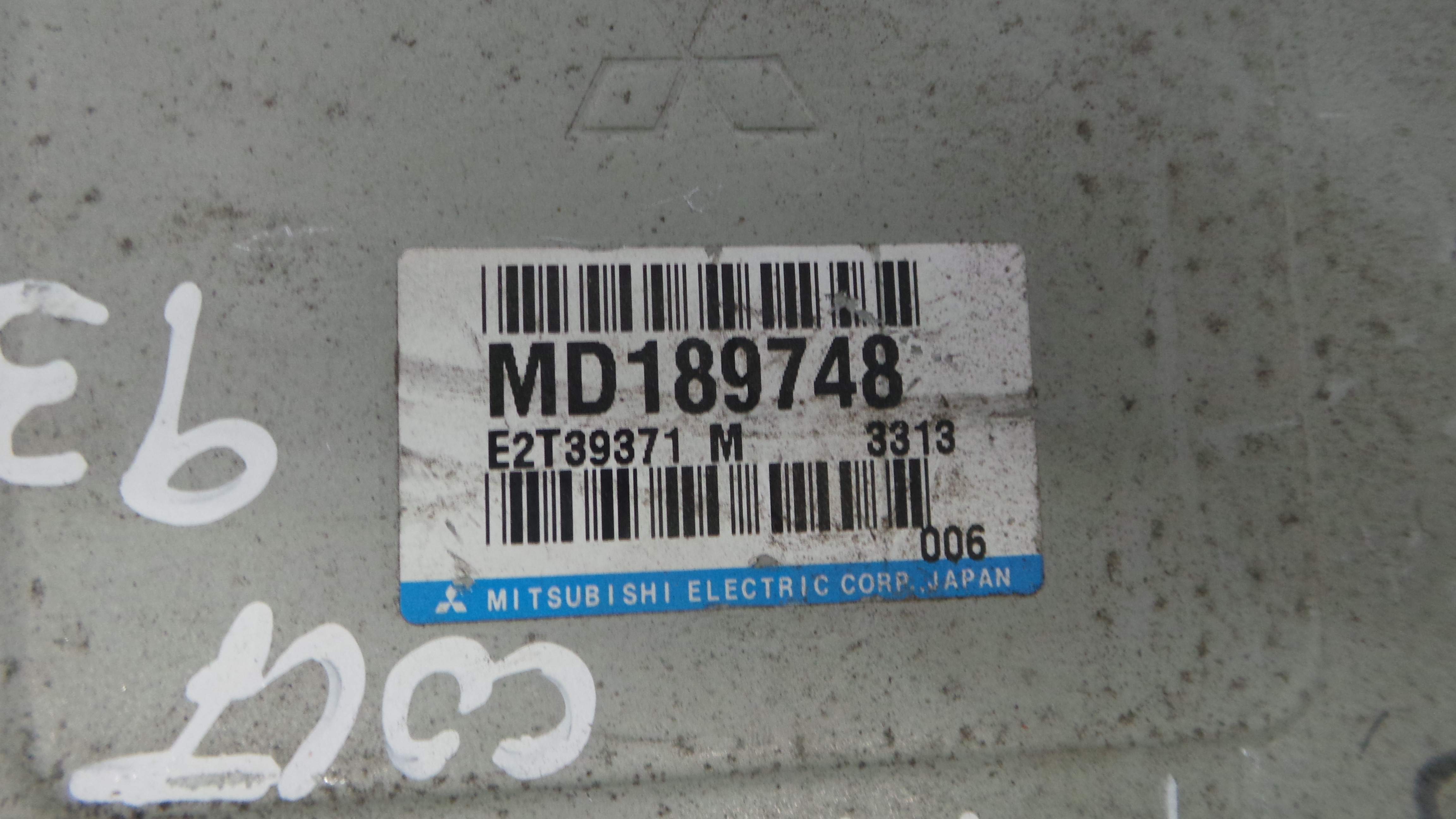 Centralina do Motor 189748 - MITSUBISHI COLT IV (CA_A), COLT Mk IV (CA_A)-33159921