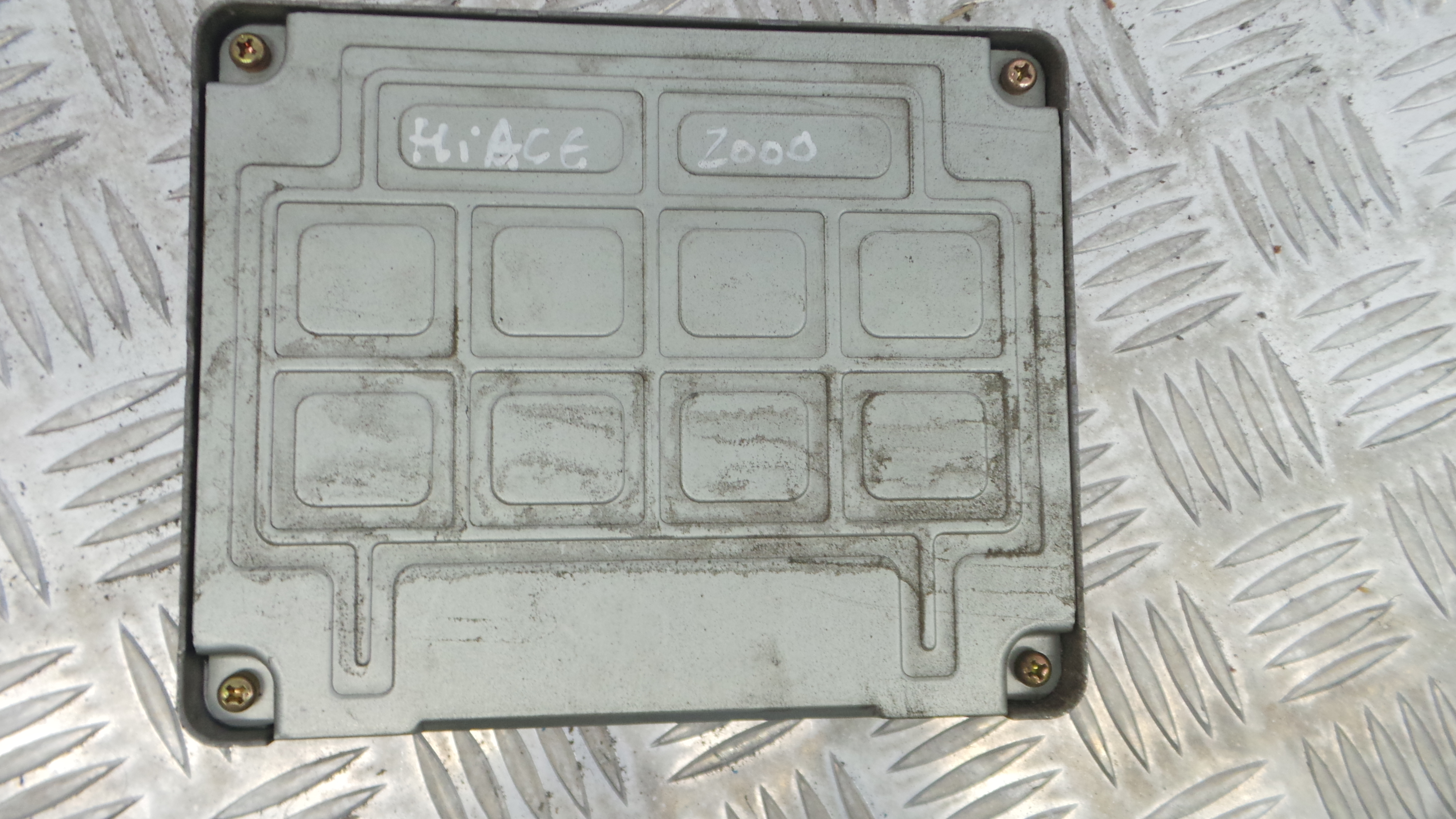 Centralina do Motor 89551-26090 - TOYOTA HIACE III Caixa (_H5_, _H6_, _H7_, _H8_, _H9_)-33162577