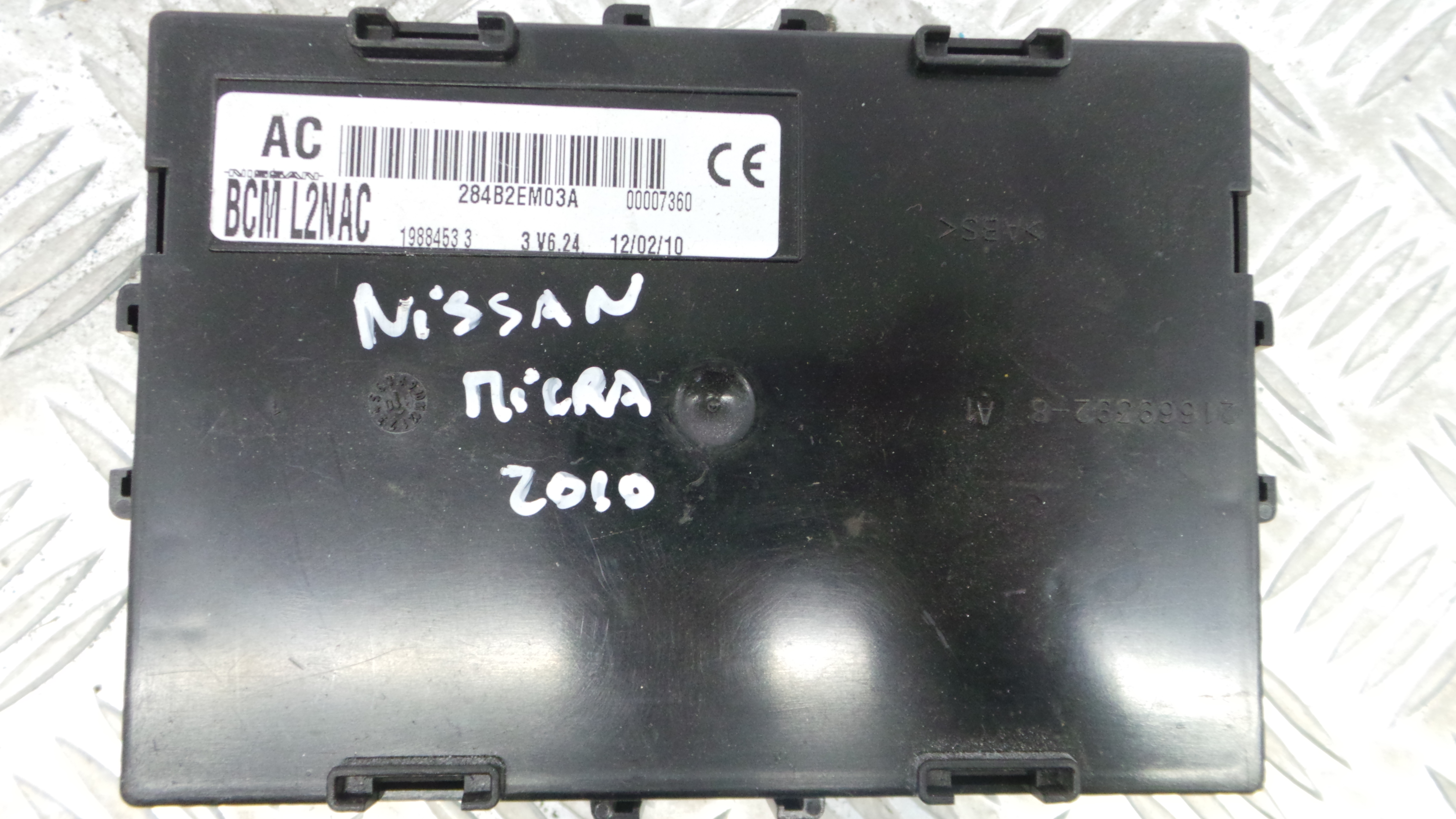 Modulo Electrónico 284B2EM03A - NISSAN MICRA IV (K13K, K13KK)-33172422