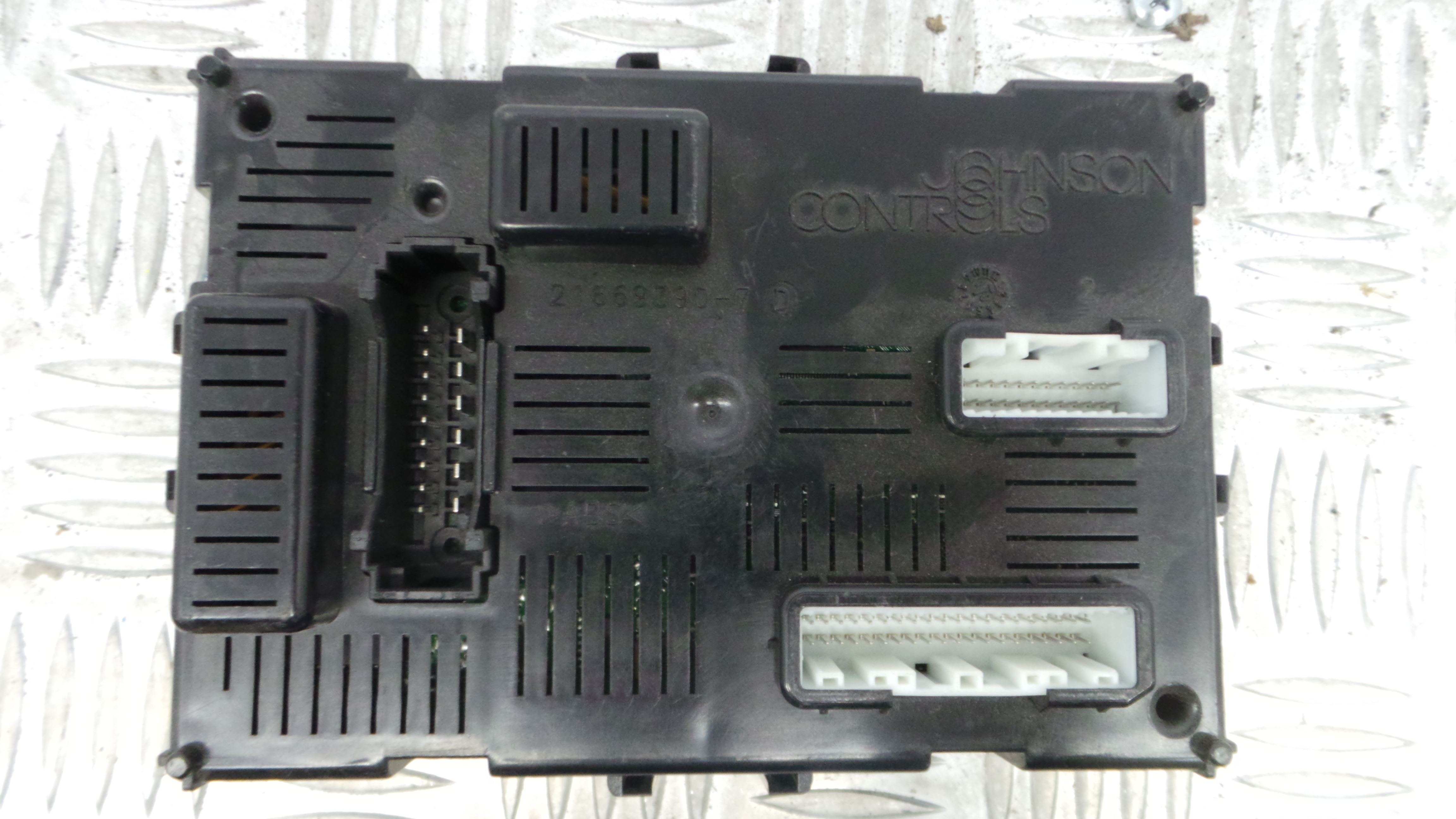 Modulo Electrónico 284B2EM03A - NISSAN MICRA IV (K13K, K13KK)-33172422