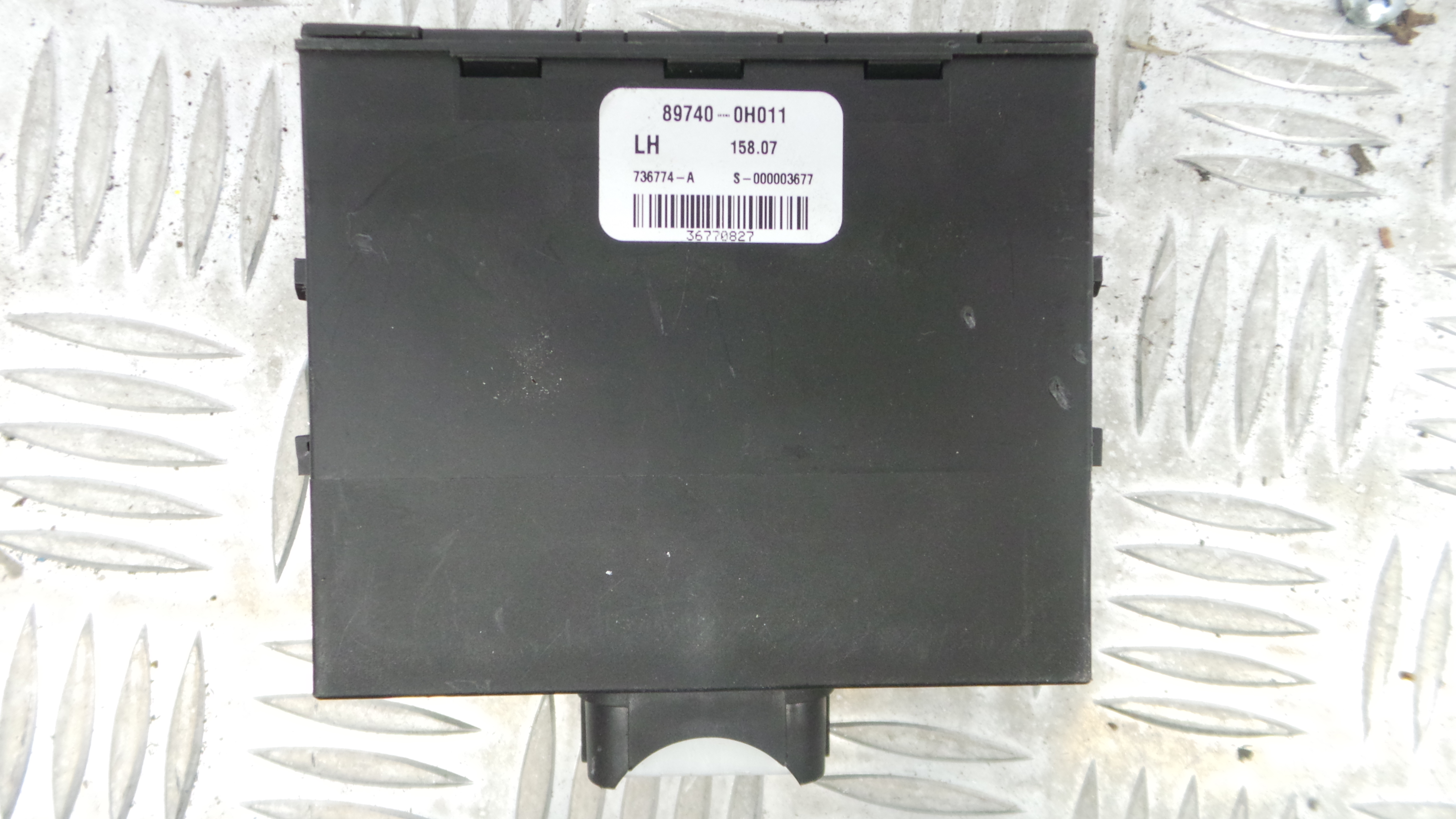 Centralina do Fecho Central 89740-0H011 - TOYOTA AYGO (_B1_)-33172444