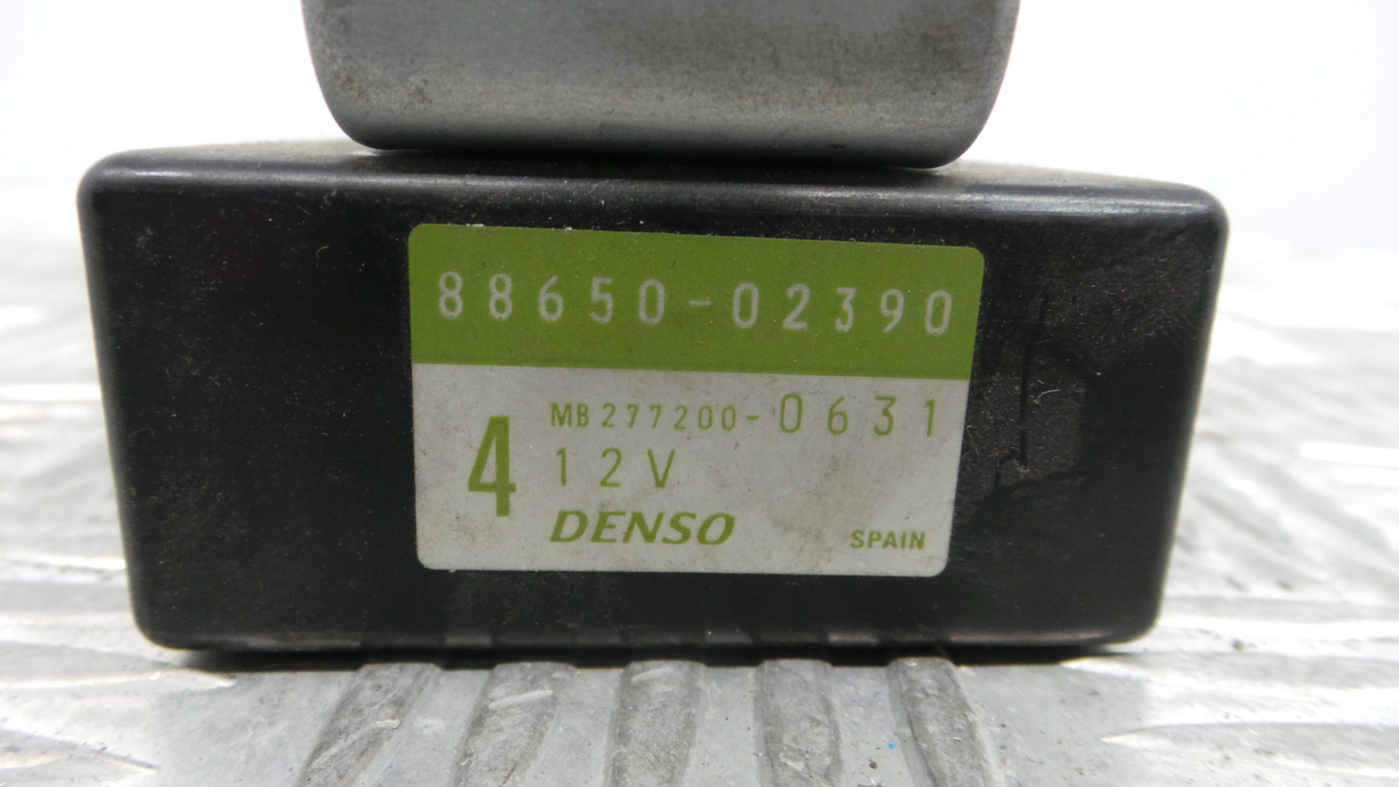 Modulo Electrónico 88650-02390 - TOYOTA COROLLA (_E12_), COROLLA / ALLEX (_E12_)-33172449