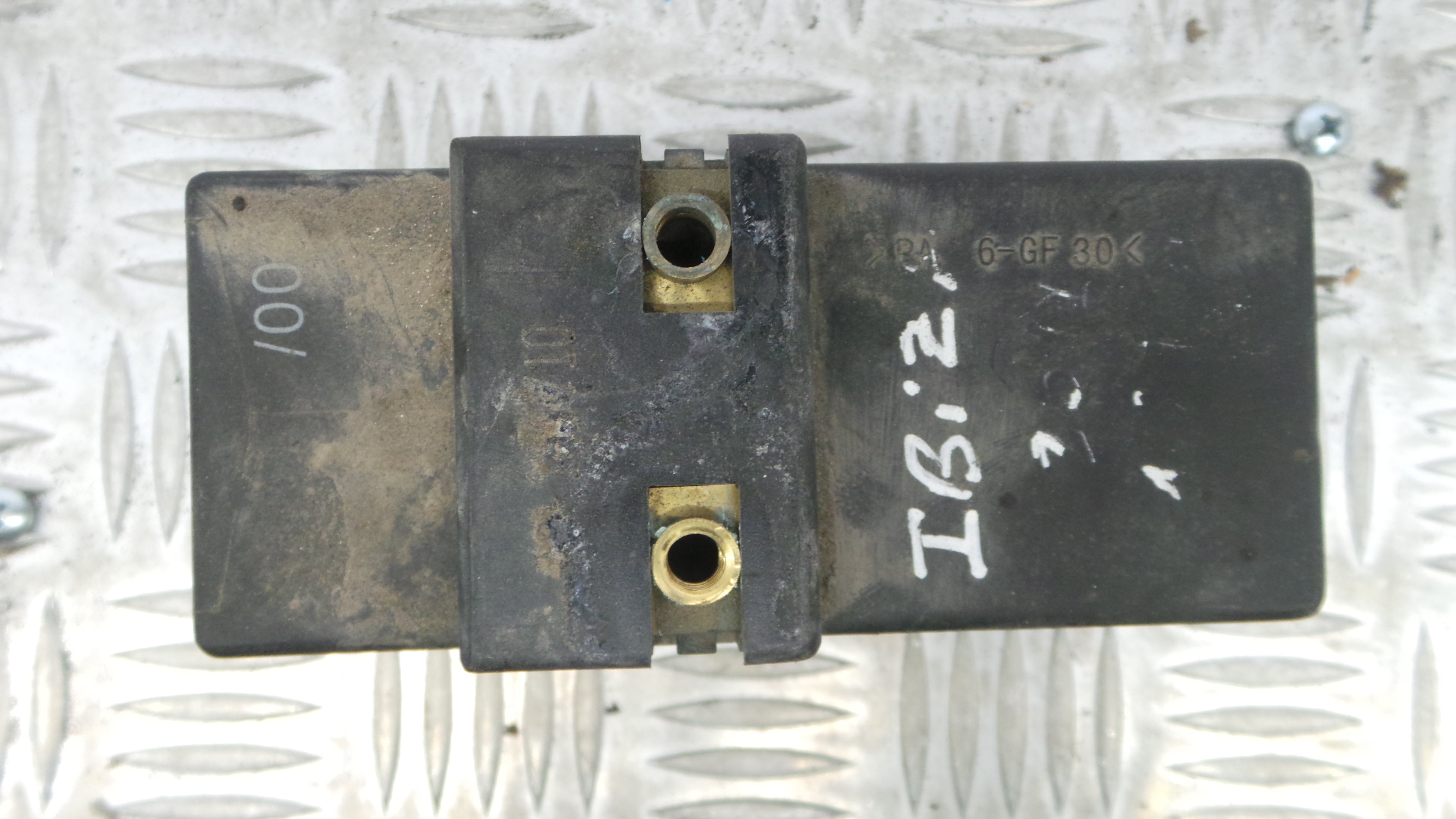 Relé 1J0919506M - SEAT IBIZA IV (6J5, 6P1), IBIZA Mk IV (6J5, 6P1)-33172484