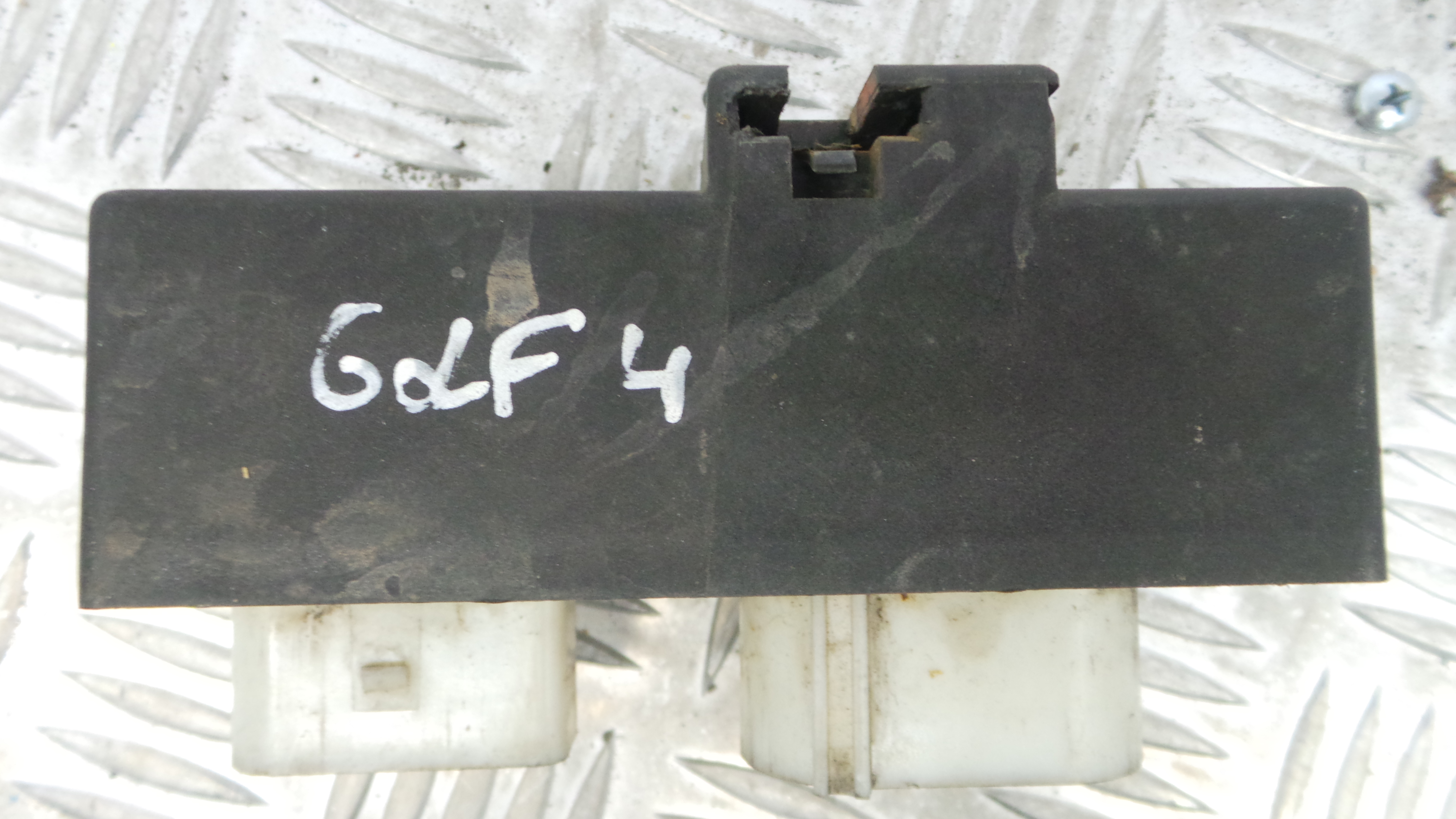 Relé 1J0919506Q - VW GOLF IV (1J1), GOLF Mk IV (1J1)-33172496