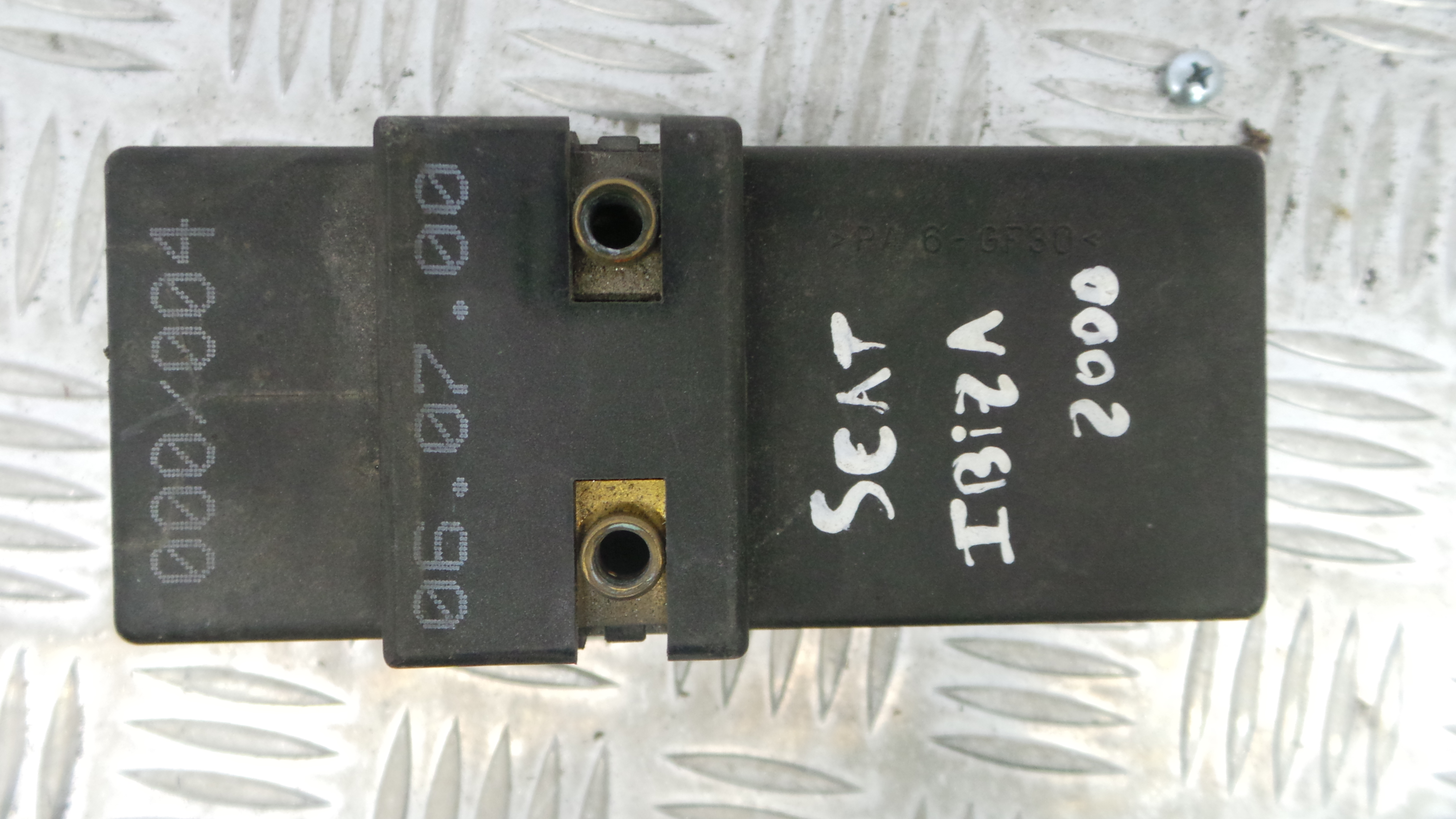 Relé 1J0919506G - SEAT IBIZA II (6K1), IBIZA Mk II (6K1)-33172500