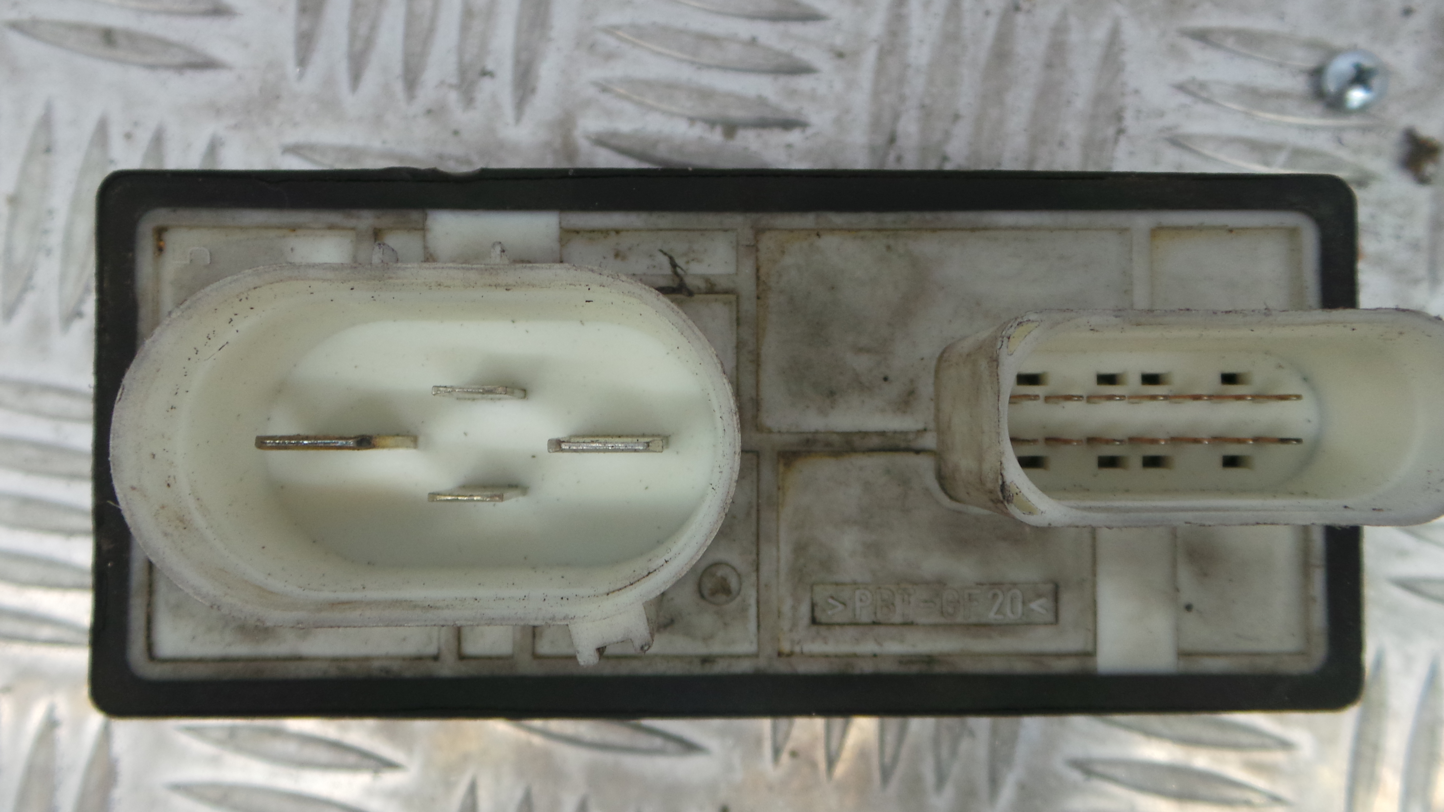 Relé 1J0919506K - VW GOLF IV (1J1), GOLF Mk IV (1J1)-33172509