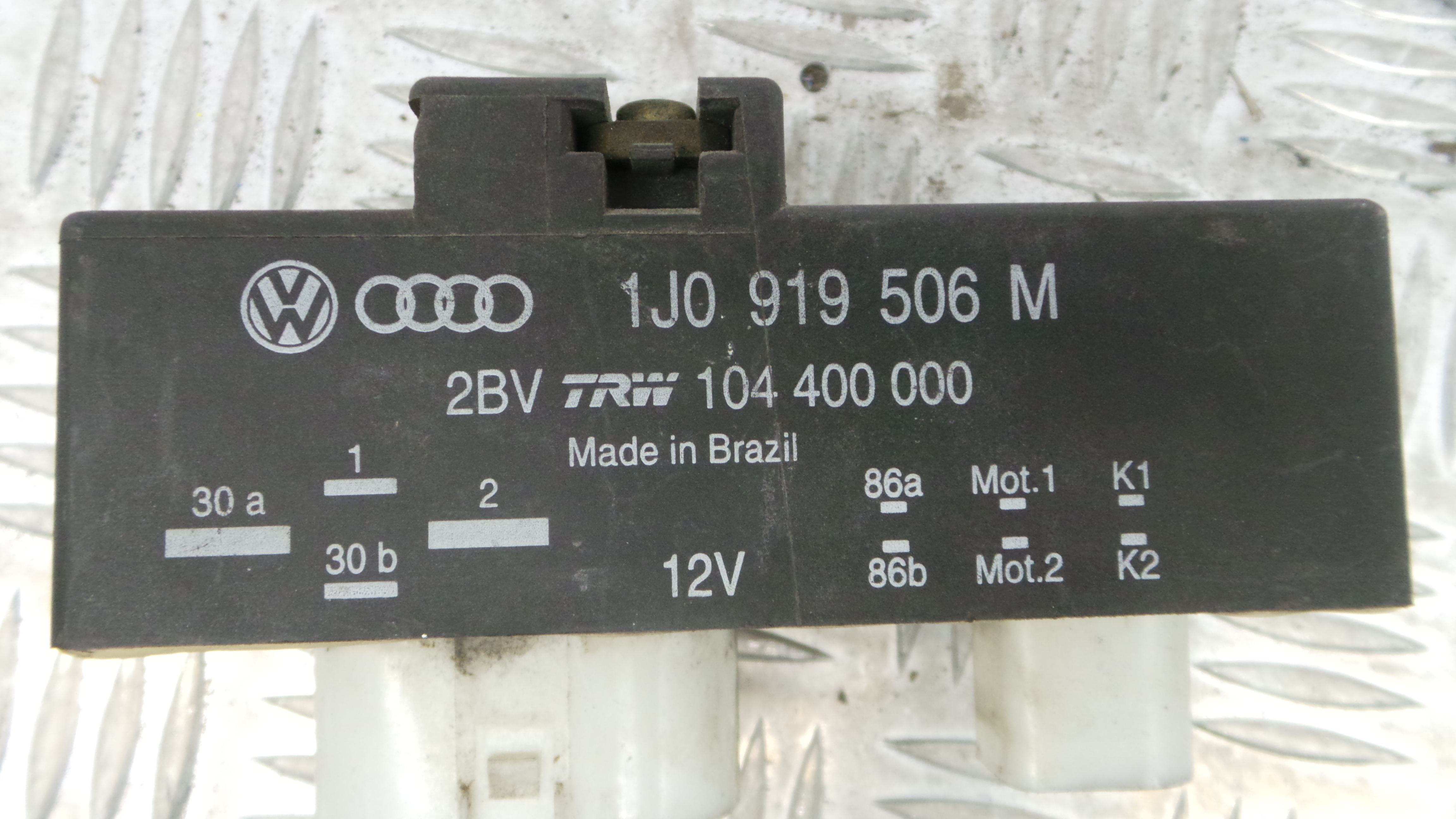 Relé 1J0919506M - VW POLO IV três volumes (9N2)-33172521