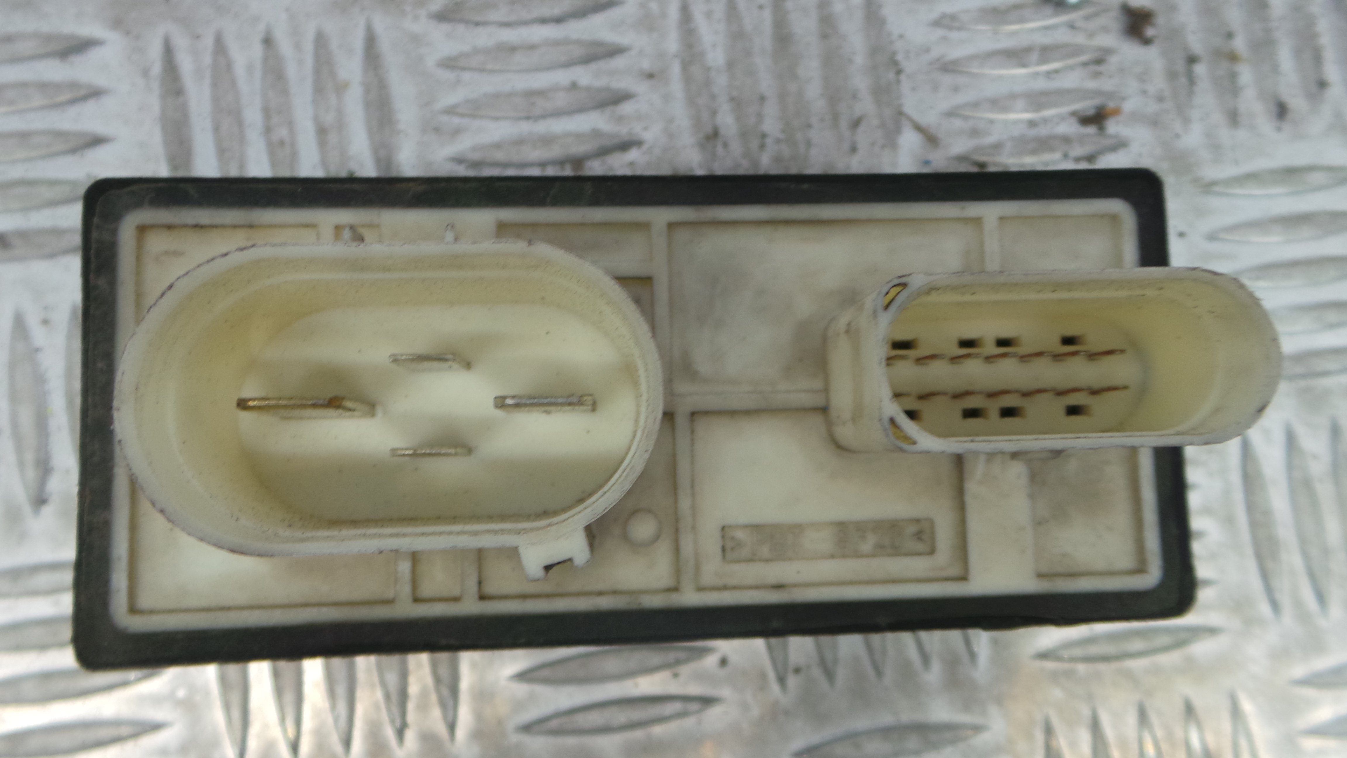 Relé 1J0919506G - SEAT IBIZA IV (6J5, 6P1), IBIZA Mk IV (6J5, 6P1)-33172545