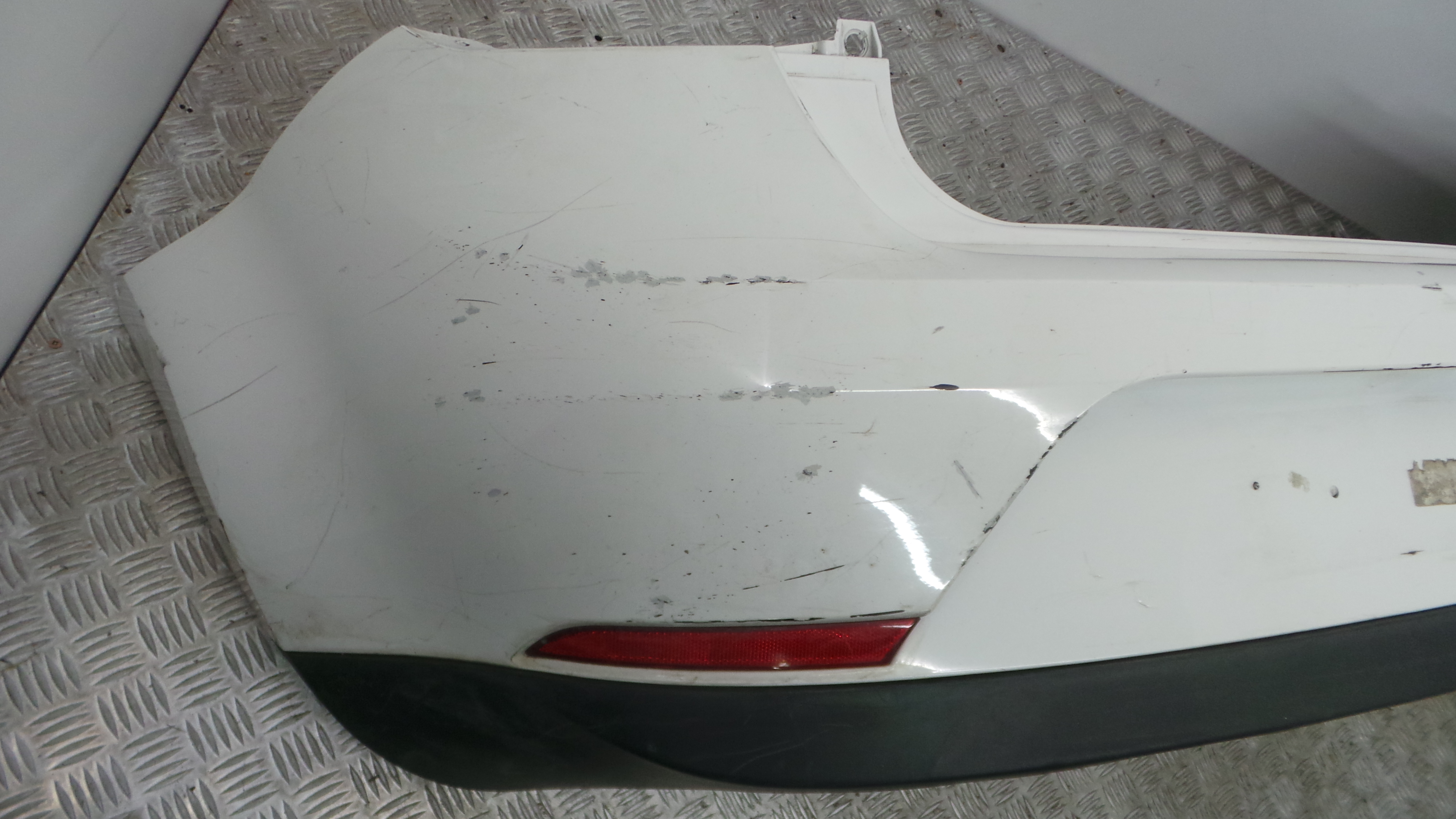 Para Choques de Trás 6J3807421 - SEAT IBIZA IV (6J5, 6P1), IBIZA Mk IV (6J5, 6P1)-33172688