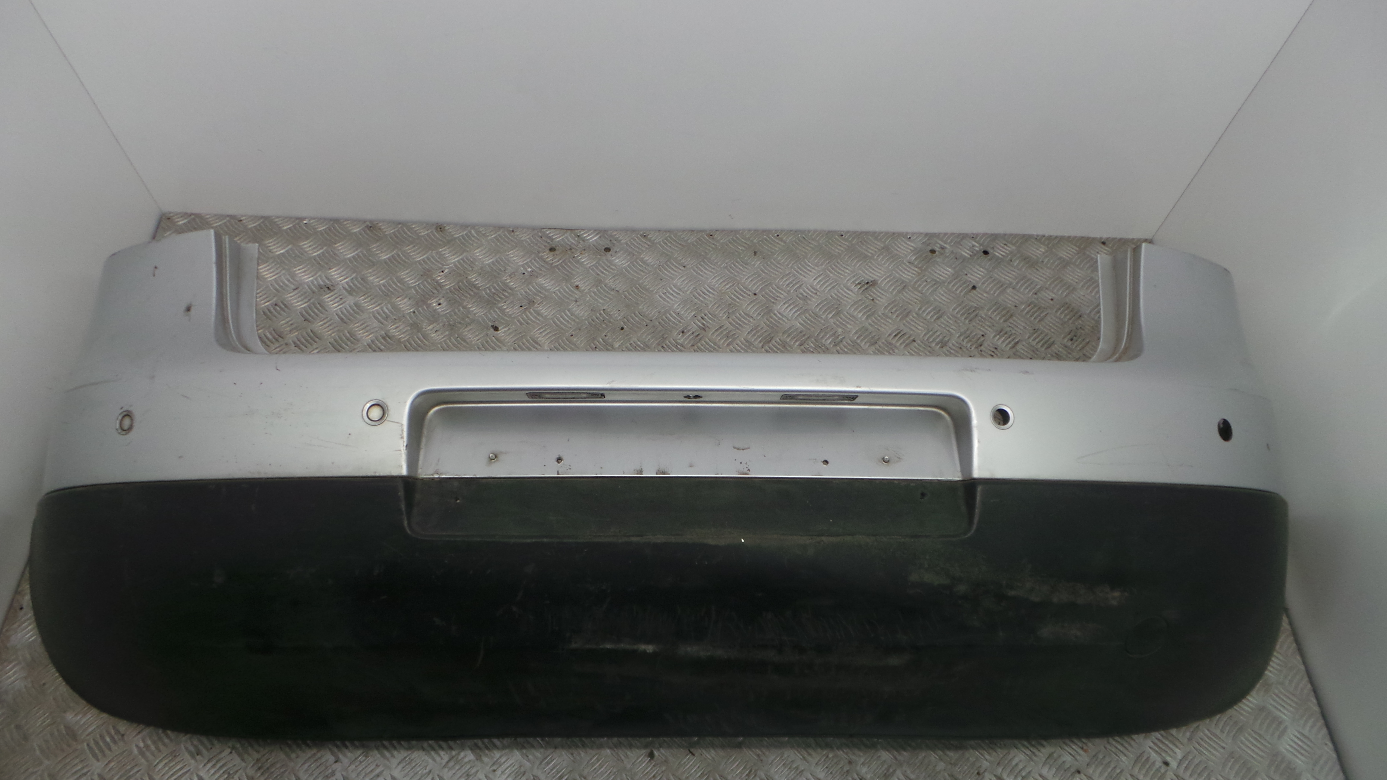 Para Choques de Trás 1K6807417 - VW GOLF V (1K1)-33172716