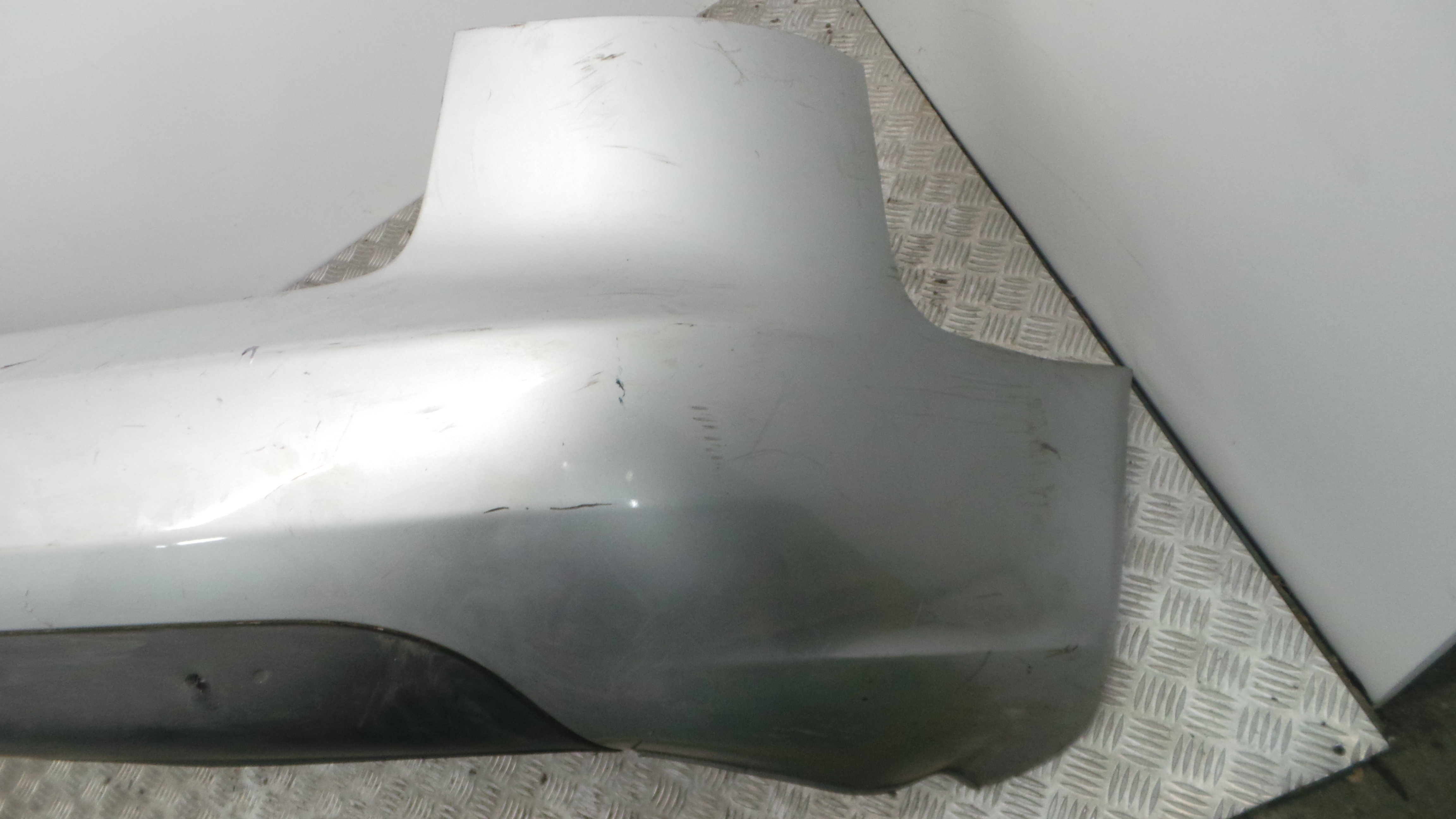 Para Choques de Trás 8E9807511J - AUDI A4 B7 Avant (8ED)-33172931