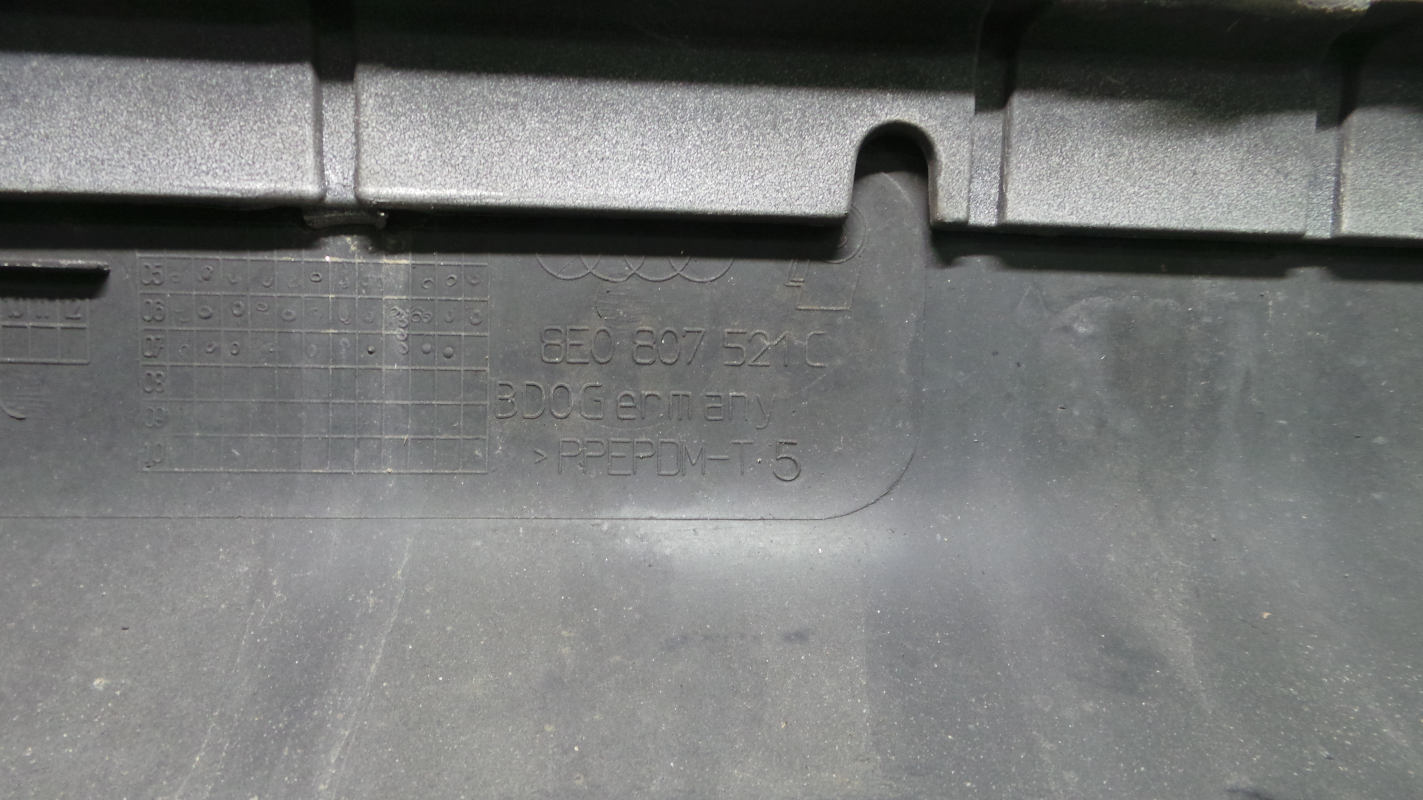 Para Choques de Trás 8E9807511J - AUDI A4 B7 Avant (8ED)-33172931