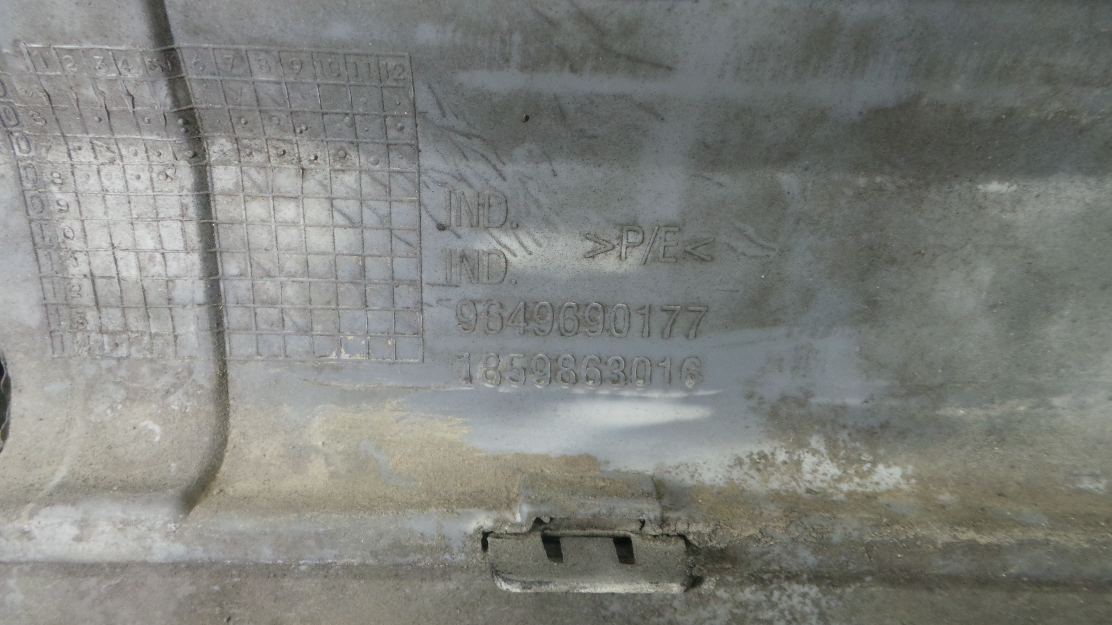 Para Choques de Trás 9649690177 - PEUGEOT 207 (WA_, WC_), 207/207+ (WA_, WC_)-33172939