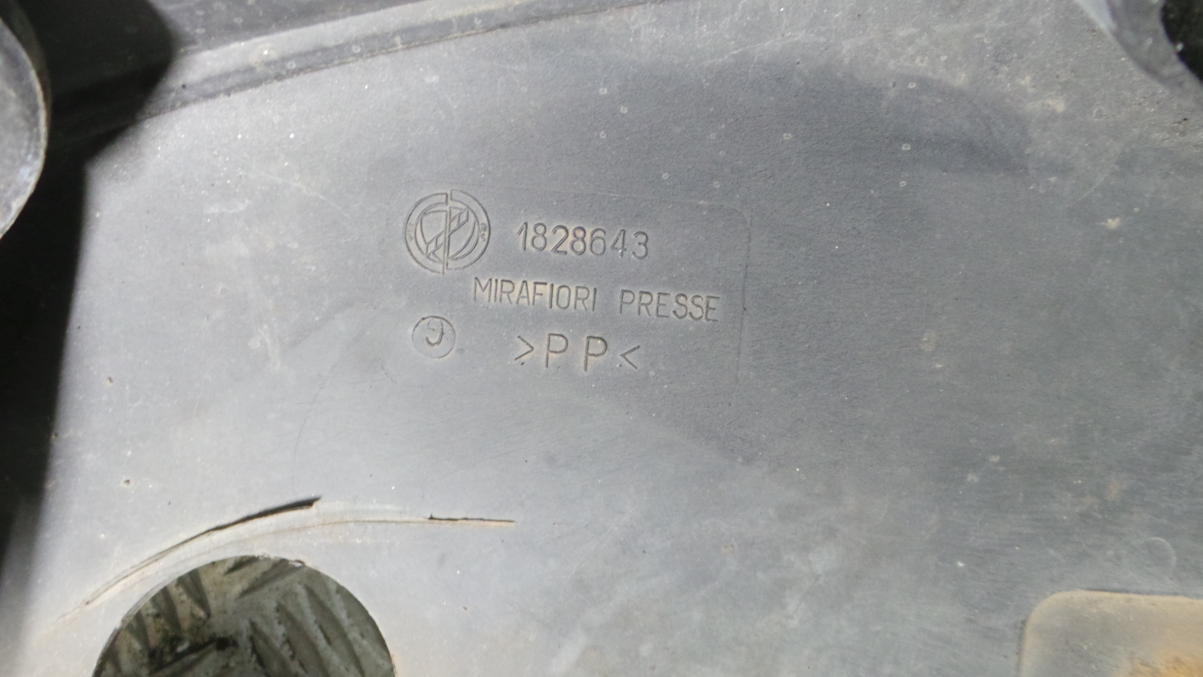 Para Choques Frente 1828643 - FIAT PUNTO (176_)-33173066