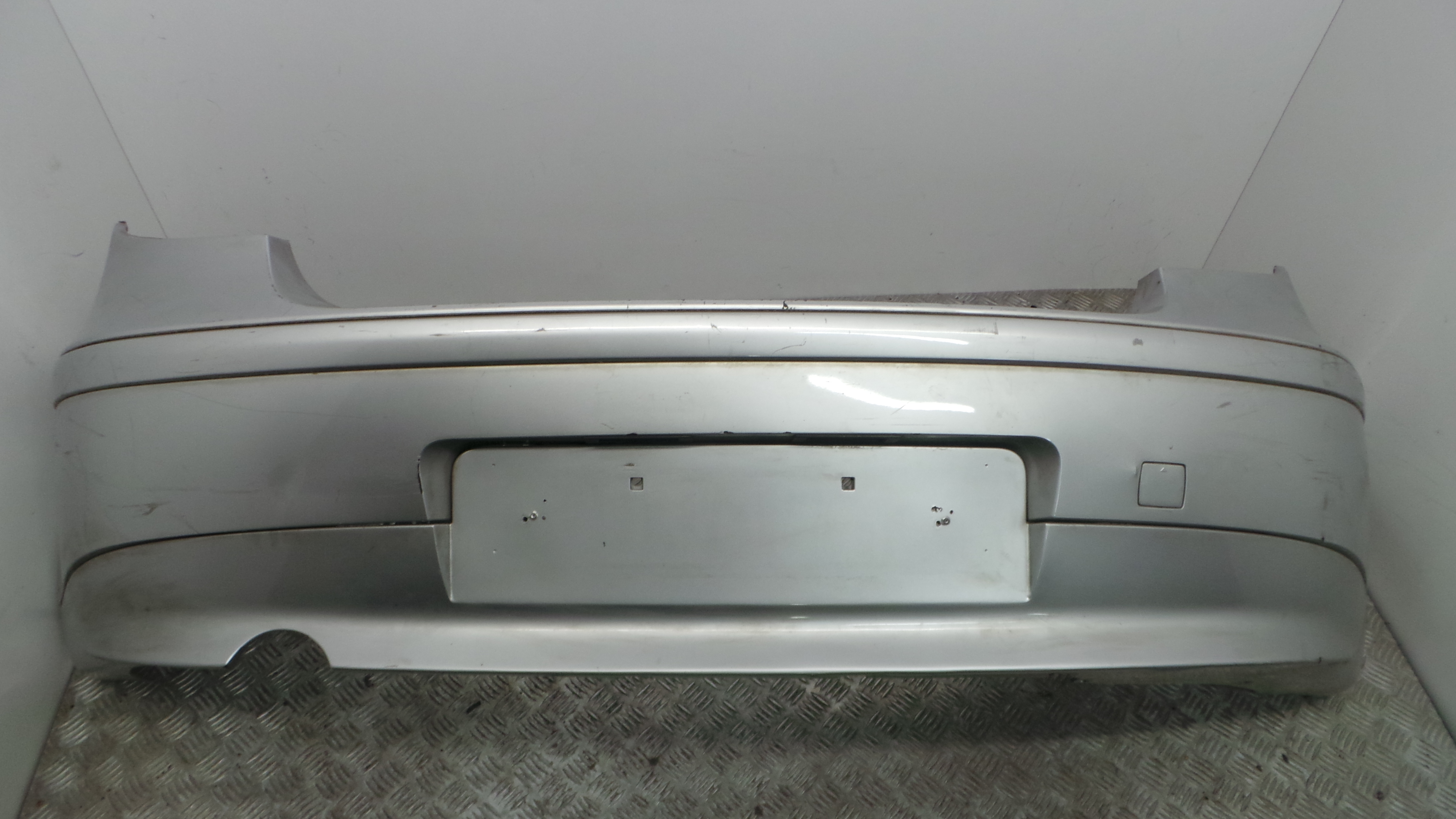 Para Choques de Trás 51.12-7058508 - BMW 1 (E87)-33173230 Para Choques de Trás 51.12-7058508 - BMW 1 (E87)-33173230