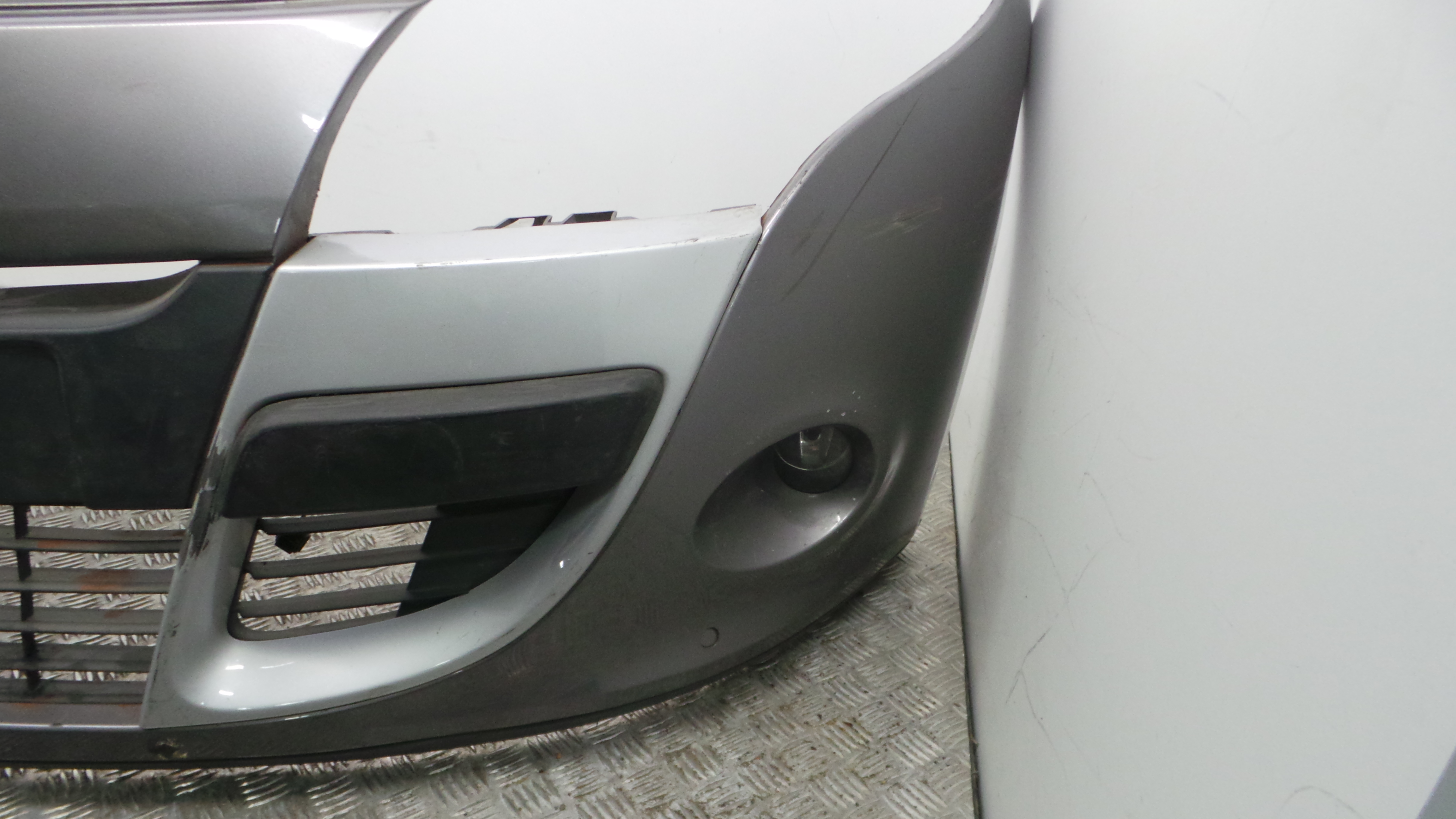 Para Choques Frente 620220005R - RENAULT MEGANE III Coupé (DZ0/1_)-33173832