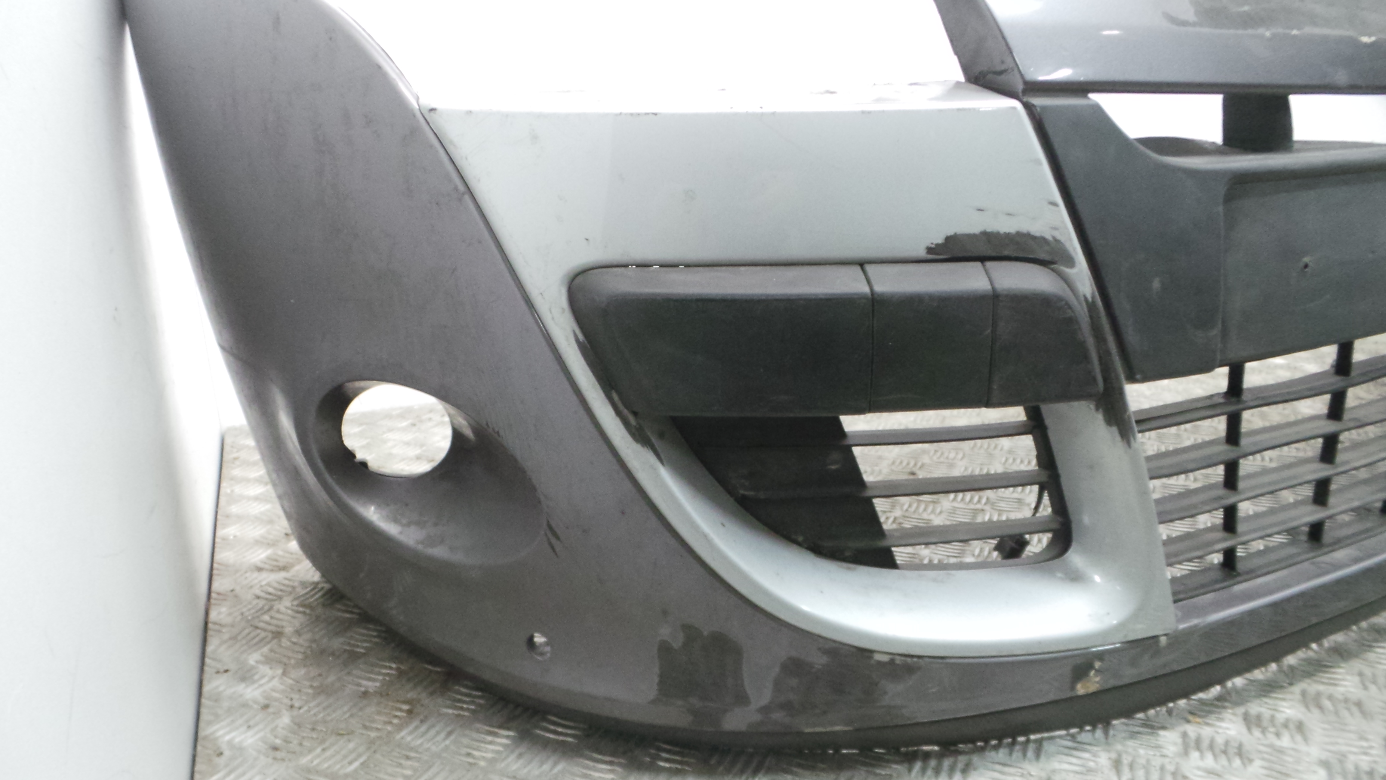Para Choques Frente 620220005R - RENAULT MEGANE III Coupé (DZ0/1_)-33173832