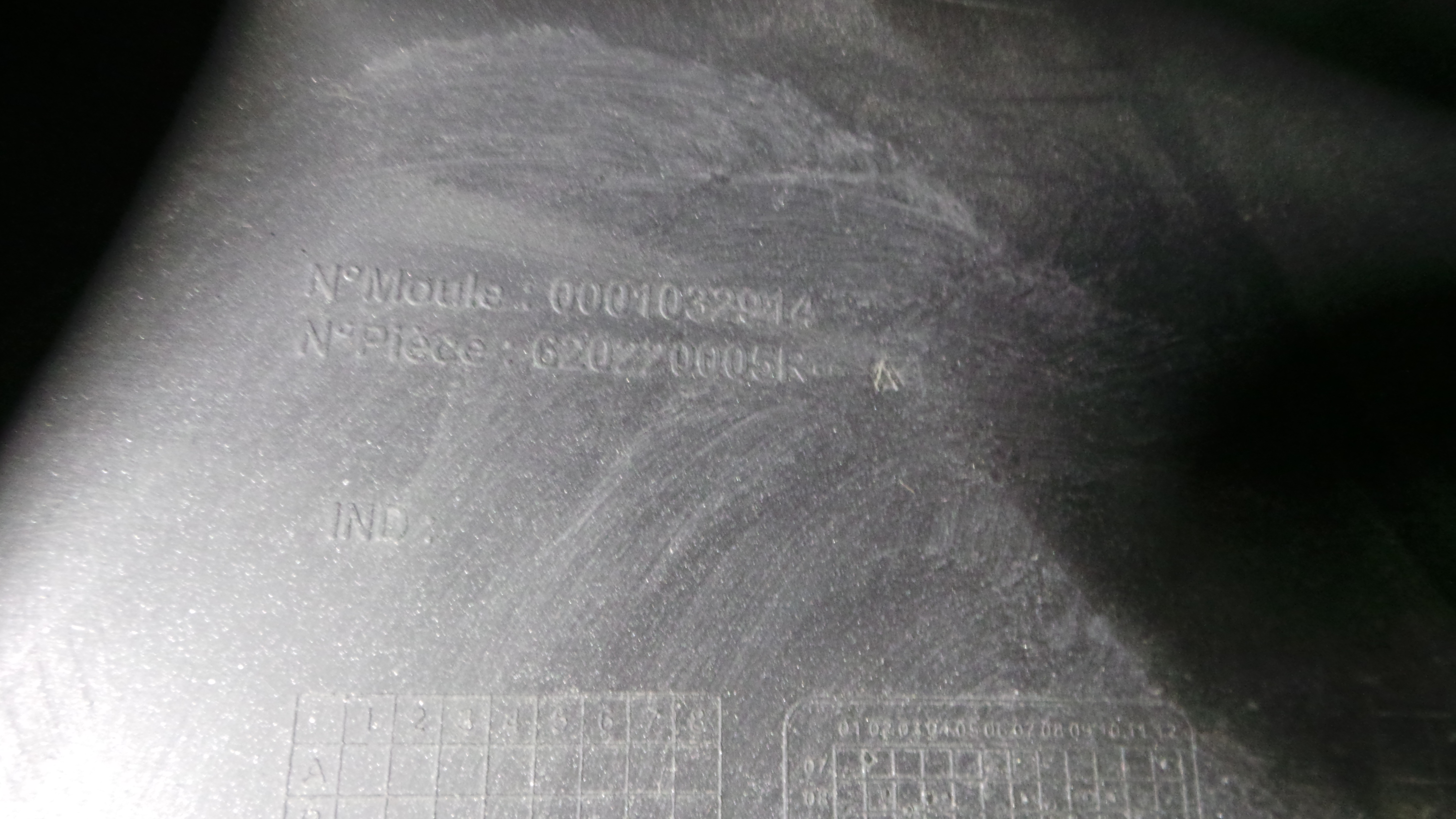 Para Choques Frente 620220005R - RENAULT MEGANE III Coupé (DZ0/1_)-33173832