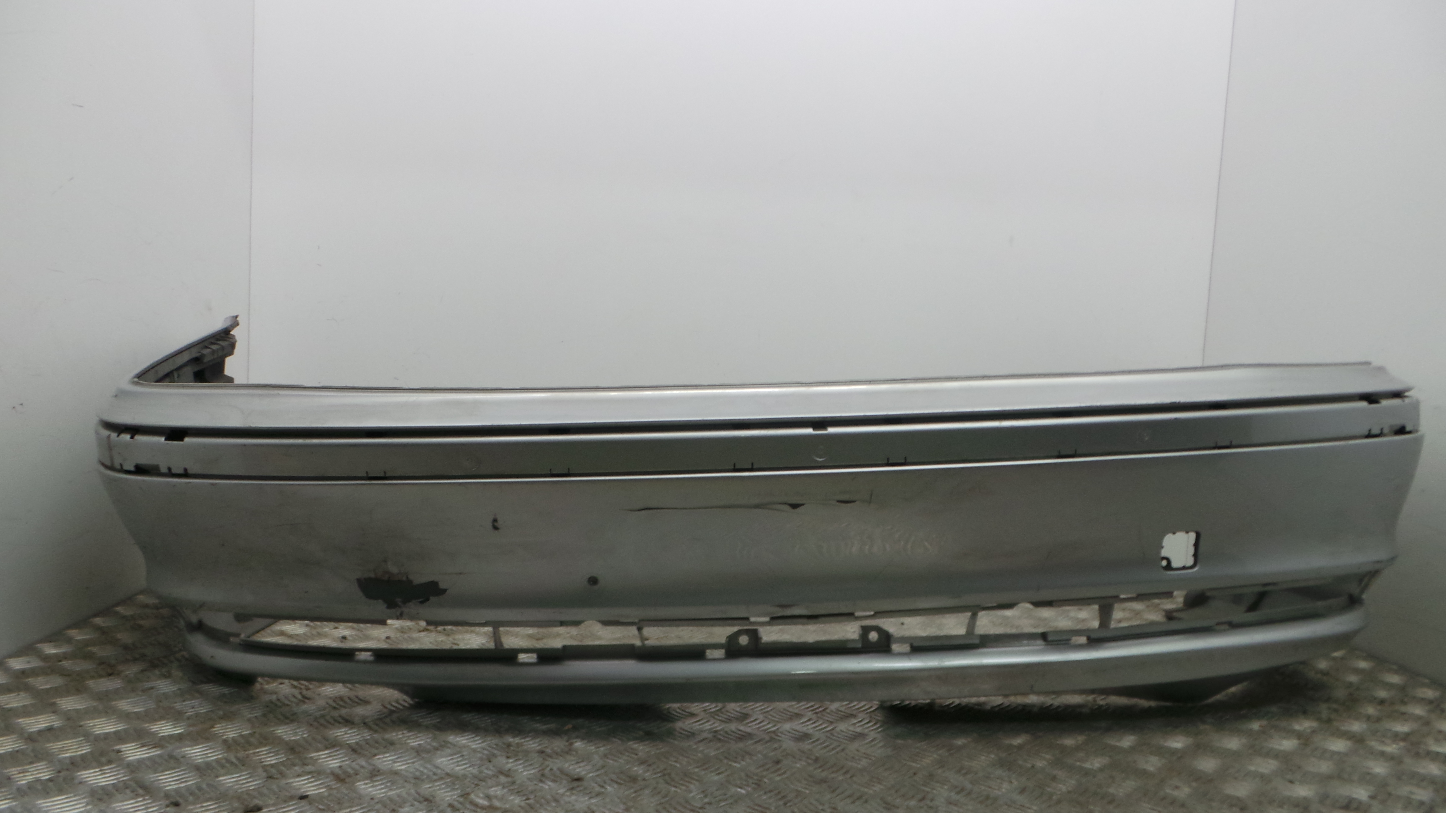 Para Choques de Trás 8.195.309-229-449 - BMW 3 (E46)-33173845