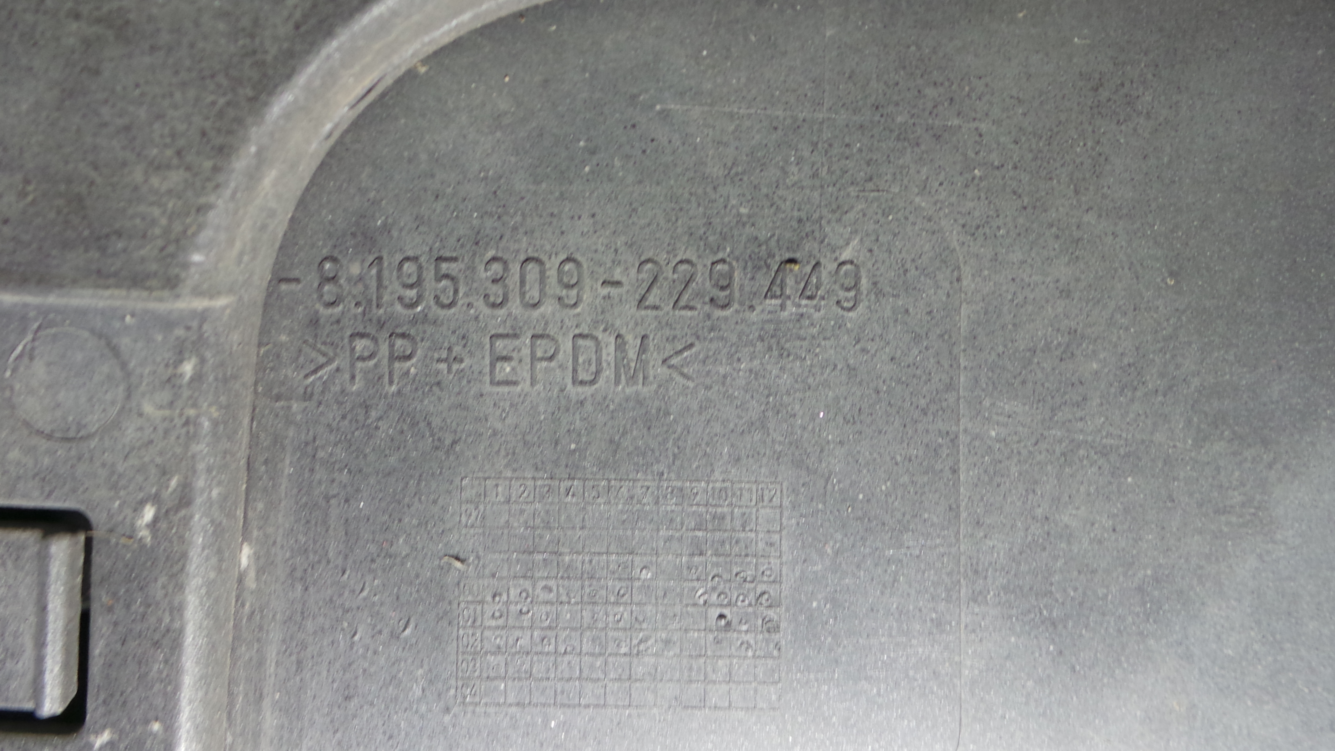 Para Choques de Trás 8.195.309-229-449 - BMW 3 (E46)-33173845