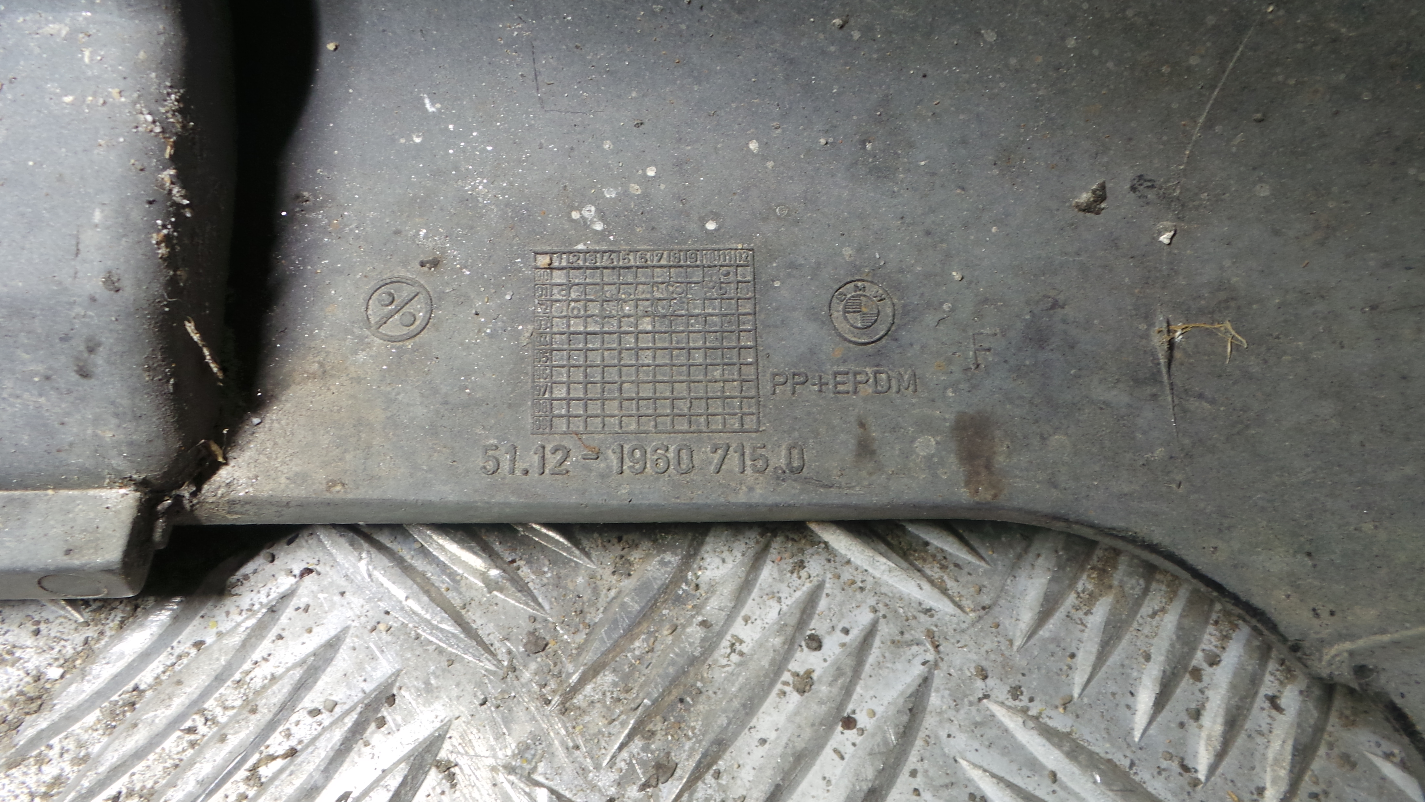 Para Choques de Trás 51.12-19607150 - BMW 3 (E36)-33173852