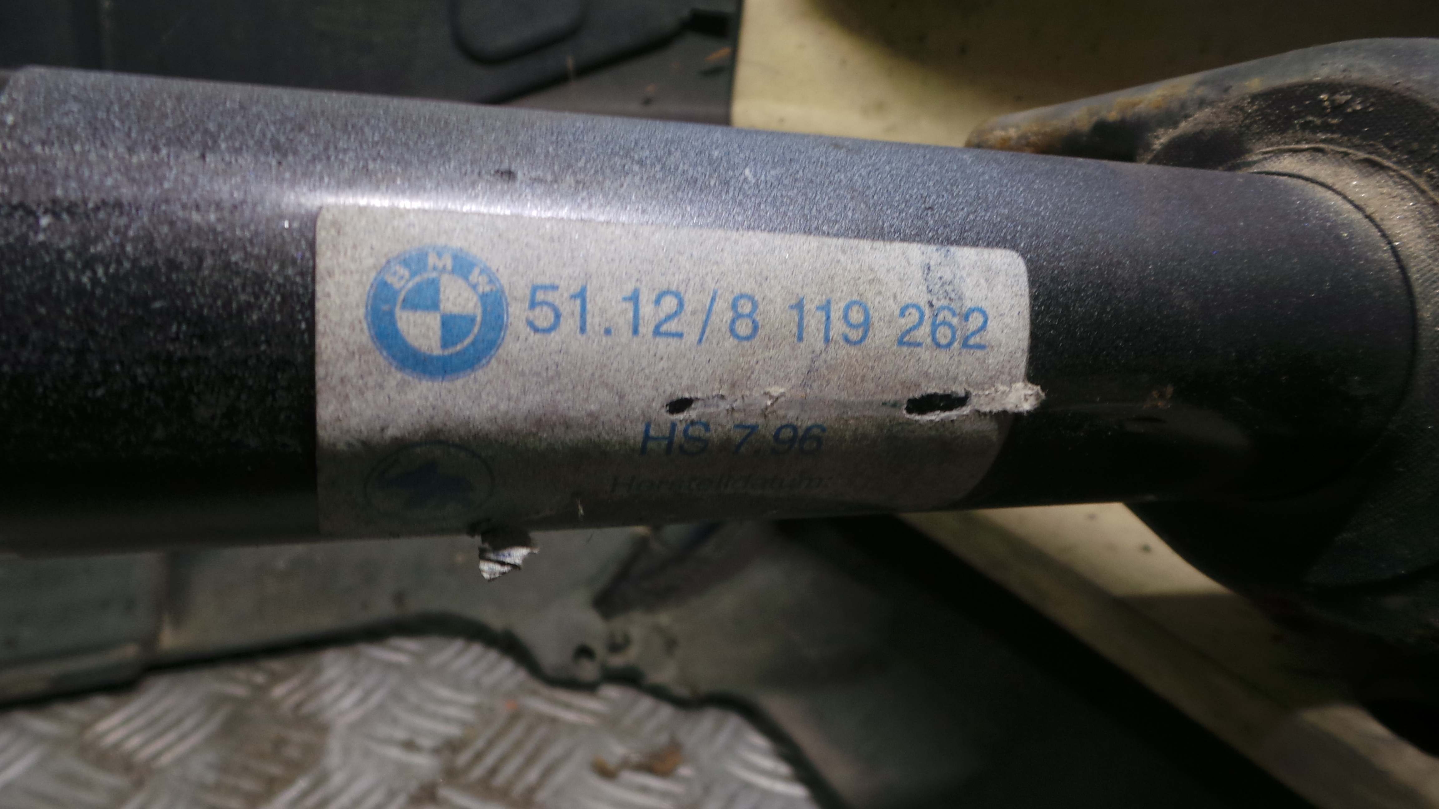 Para Choques de Trás 51.12-19607150 - BMW 3 (E36)-33173852