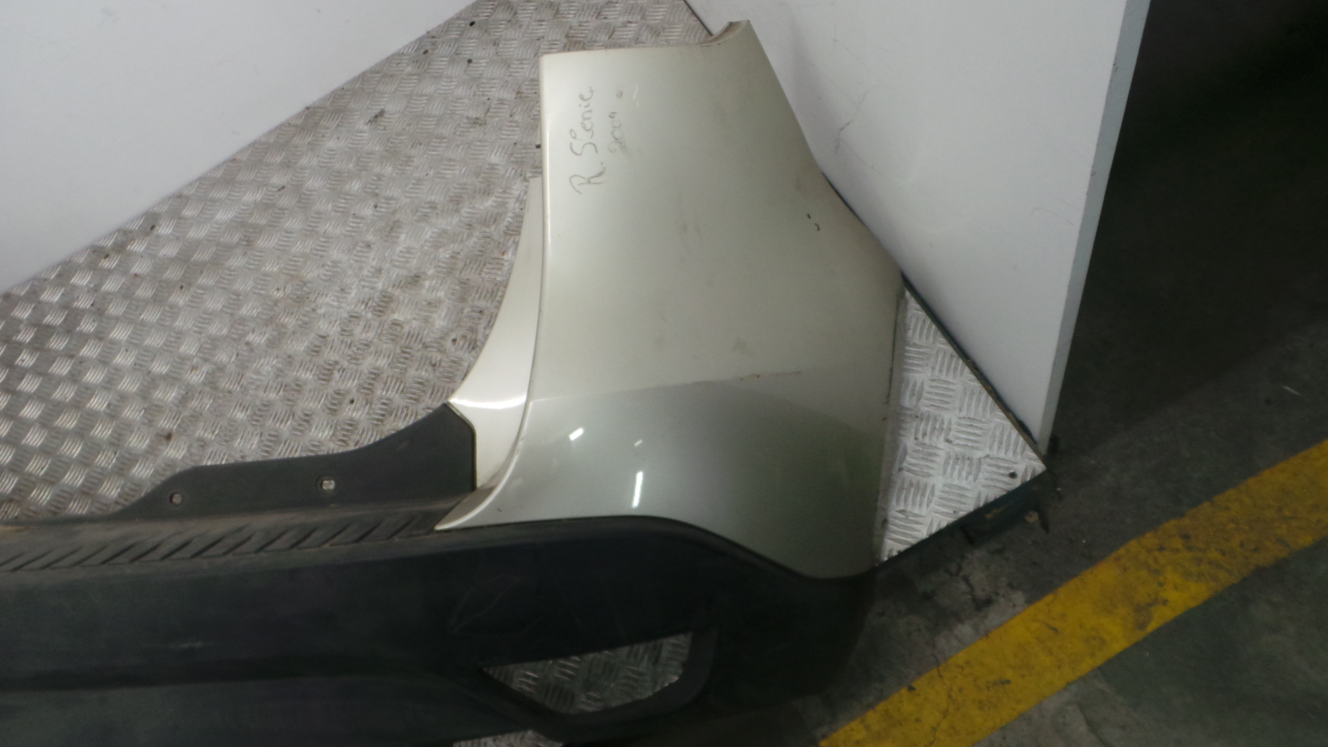 Para Choques de Trás 850170001R - RENAULT SCÉNIC III (JZ0/1_)-33173936