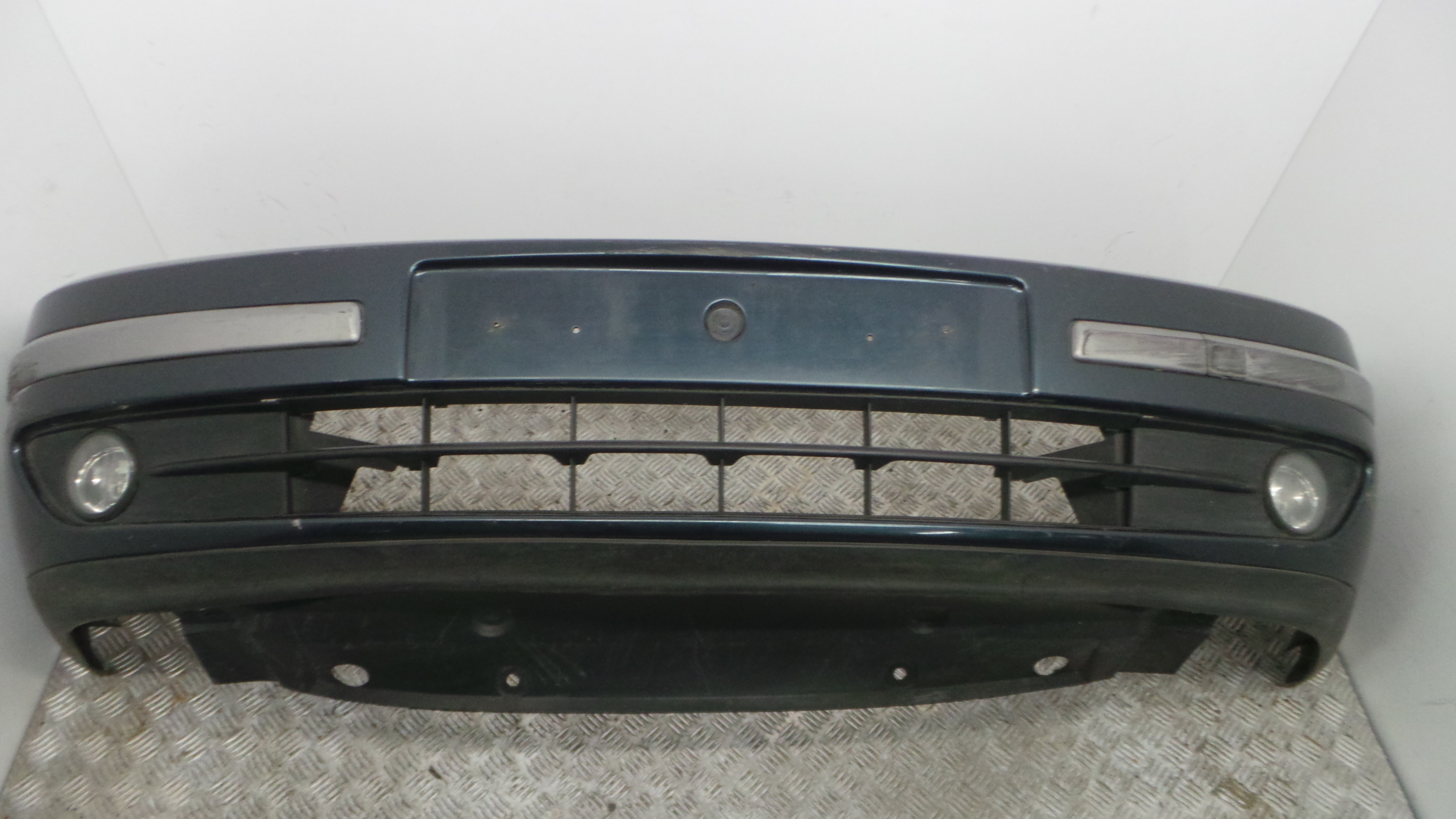 Para Choques Frente 8200009687 - RENAULT LAGUNA II (BG0/1_)-33173949