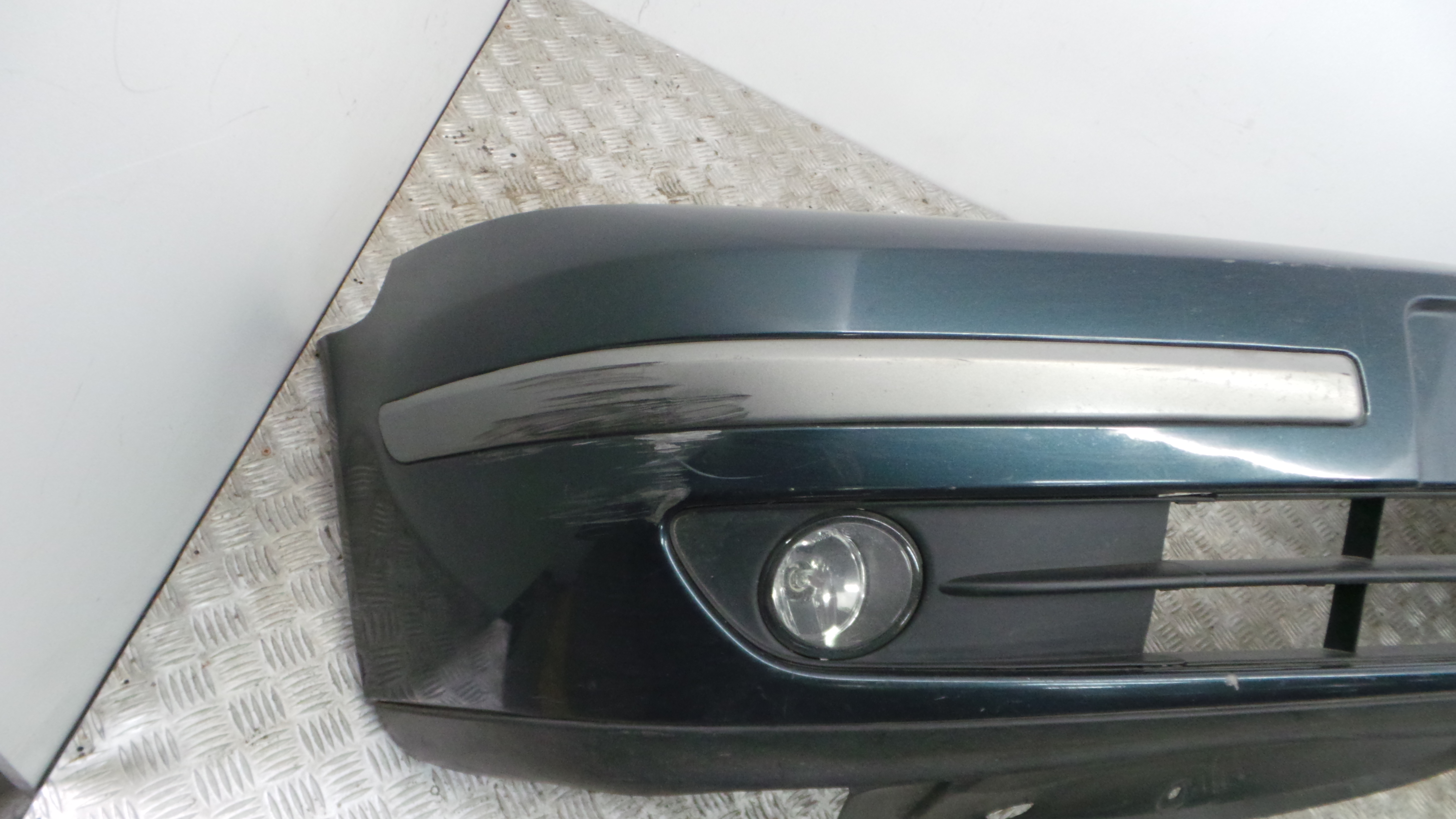 Para Choques Frente 8200009687 - RENAULT LAGUNA II (BG0/1_)-33173949