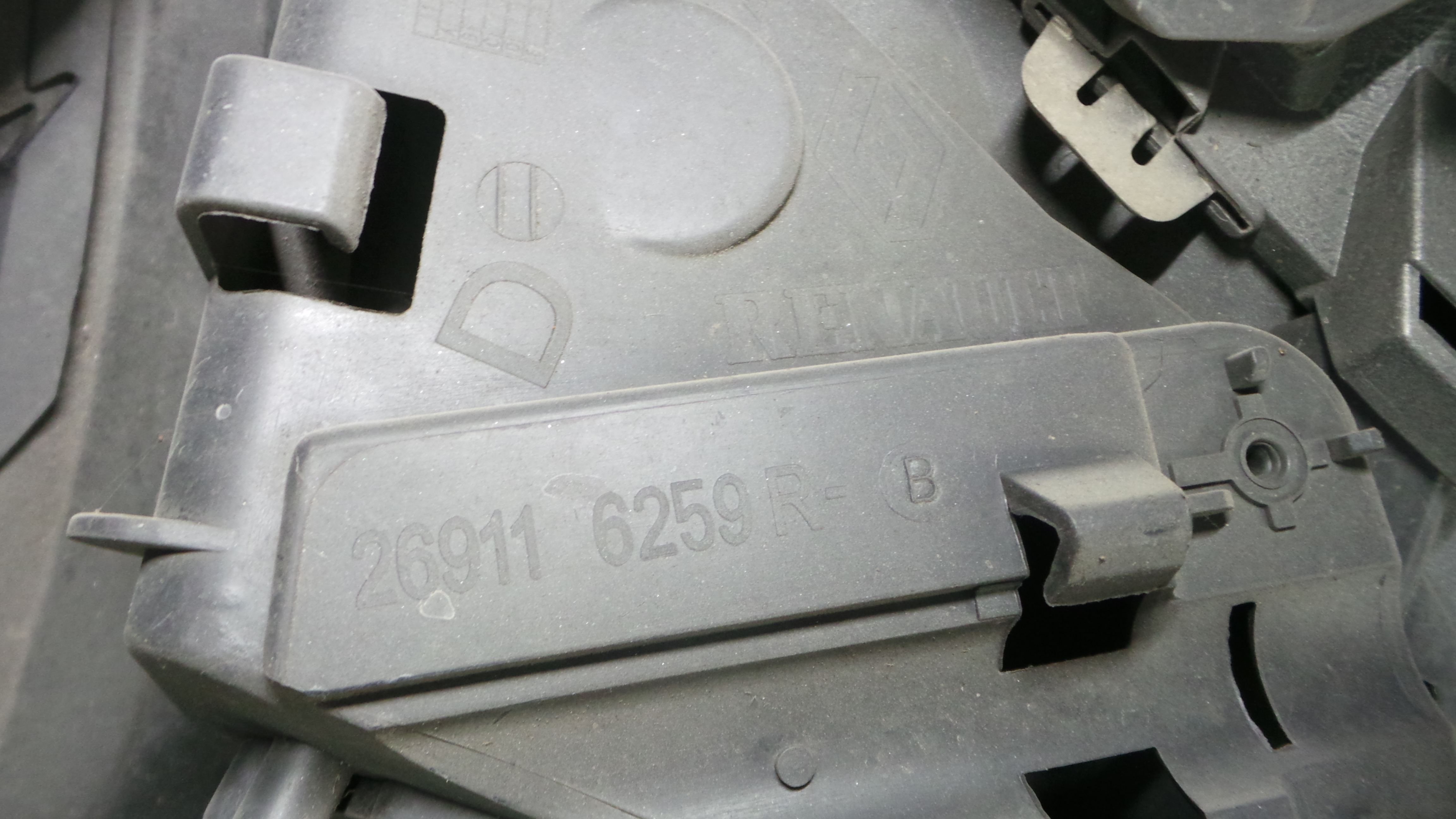 Para Choques Frente 269116259R - RENAULT SCÉNIC III (JZ0/1_)-33173980