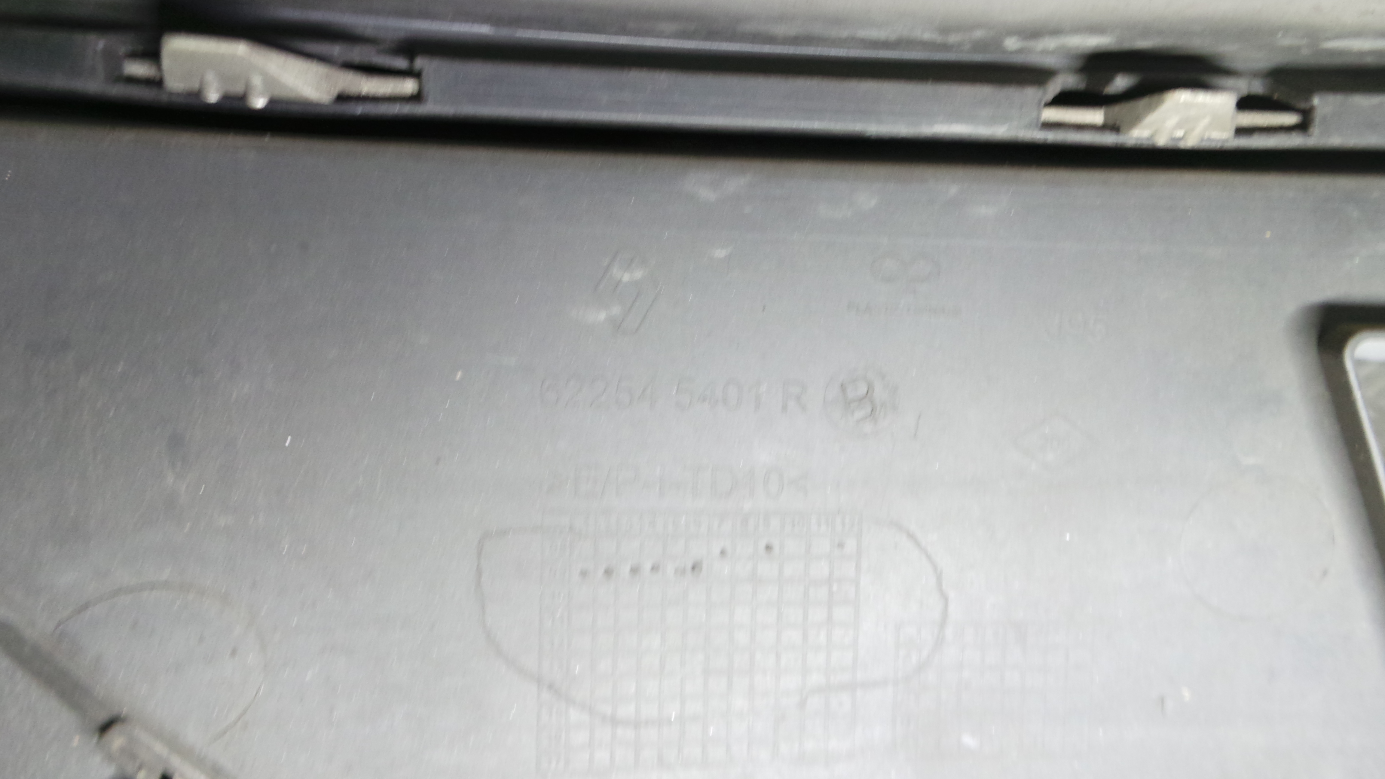 Para Choques Frente 269116259R - RENAULT SCÉNIC III (JZ0/1_)-33173980