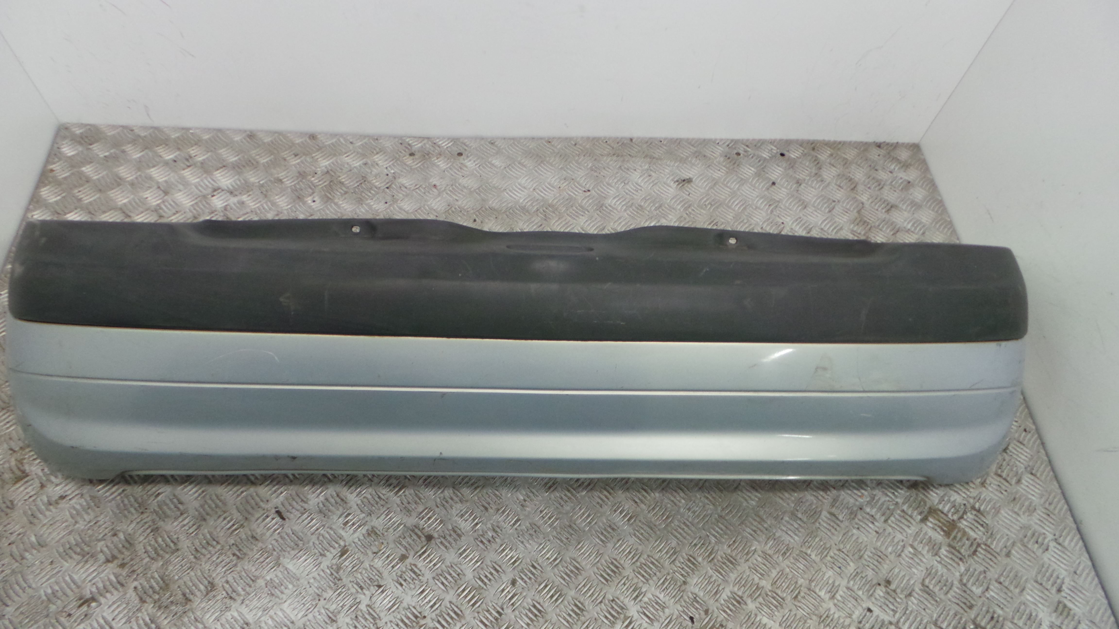 Para Choques de Trás 8200068693 - RENAULT CLIO II (BB_, CB_), CLIO Mk II (BB_, CB_)-33174000