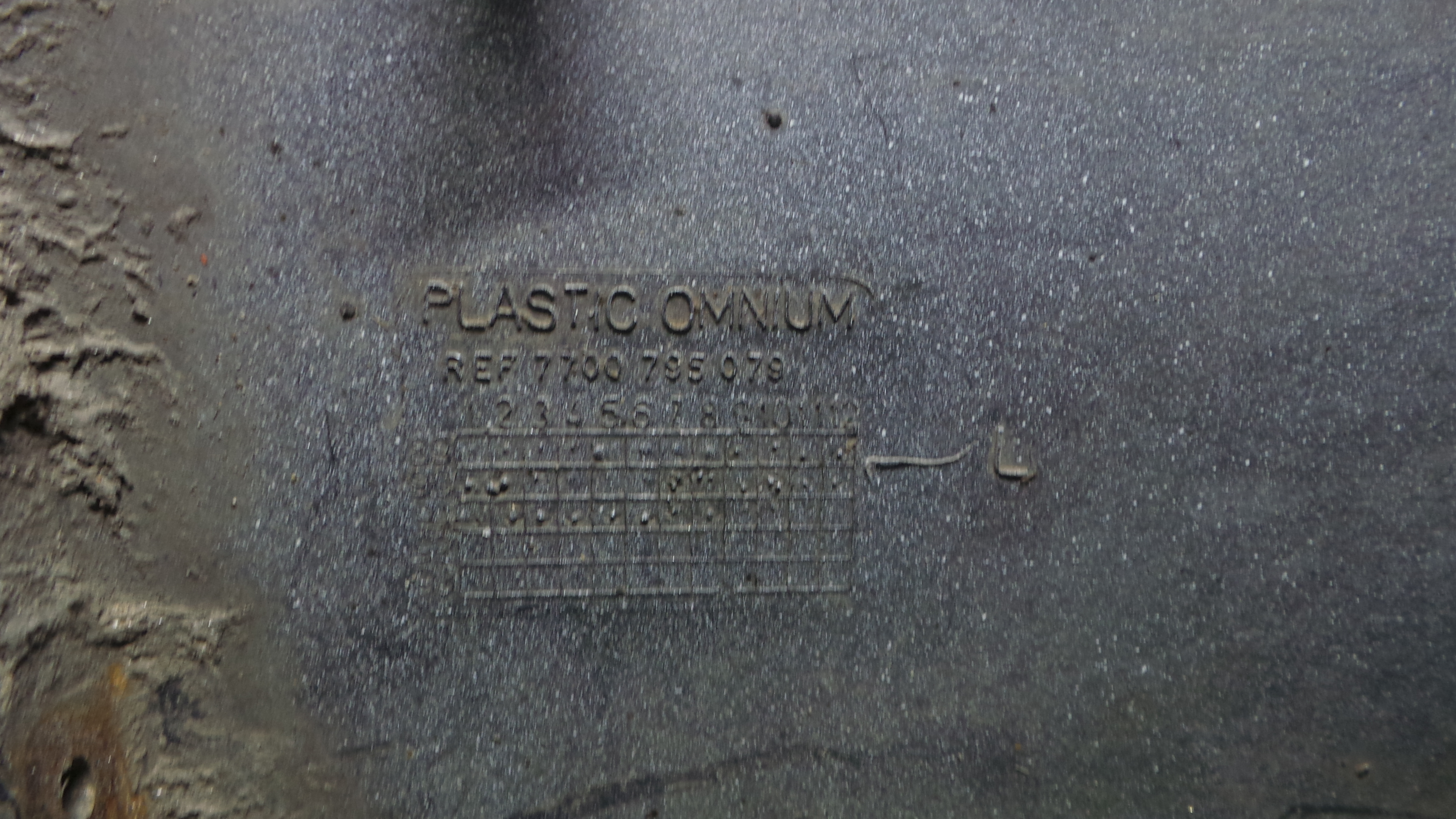 Para Choques Frente 7700795079 - RENAULT CLIO I (B/C57_, 5/357_)-33174144