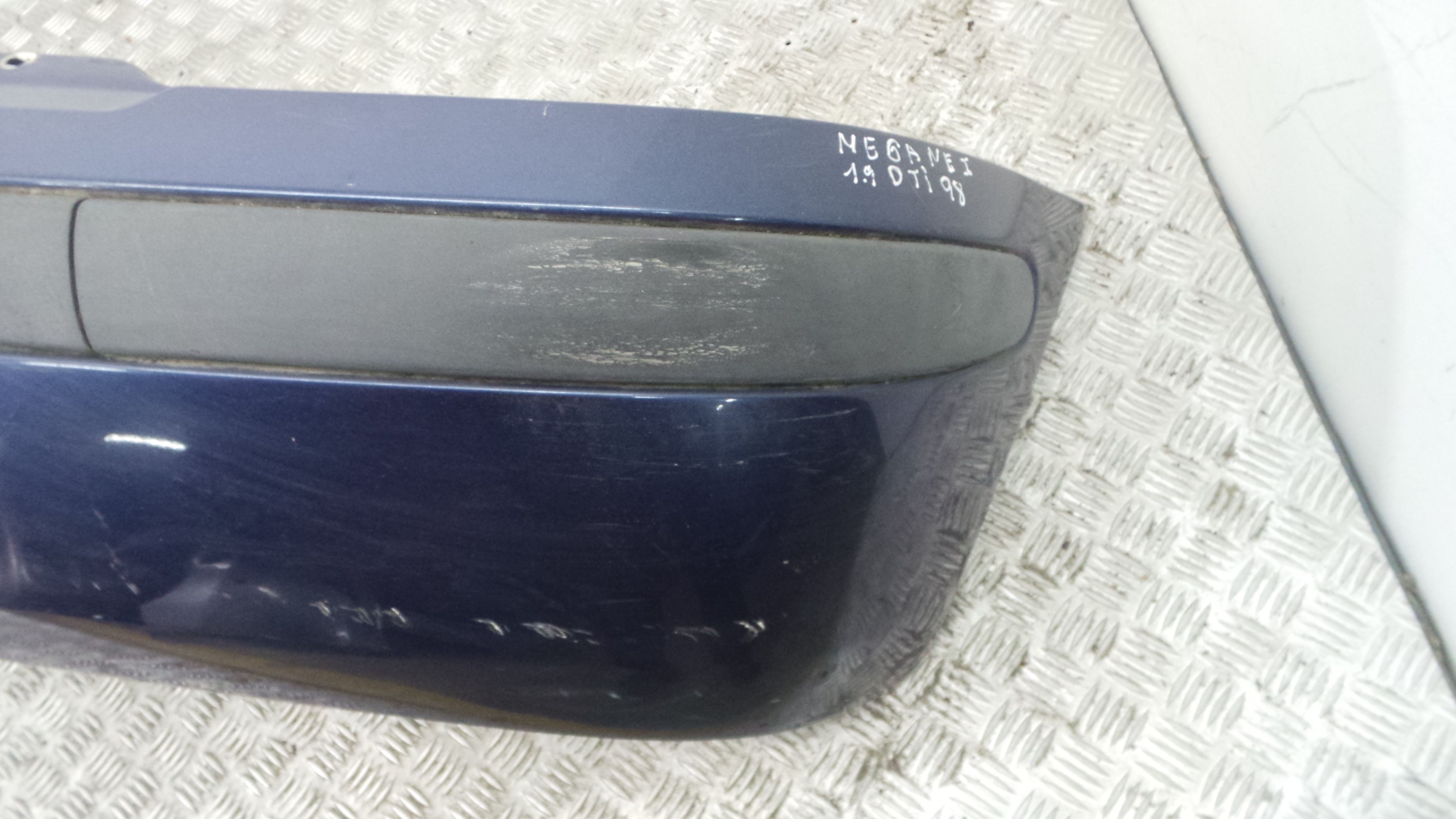 Para Choques de Trás - RENAULT MEGANE I (BA0/1_)-33174175