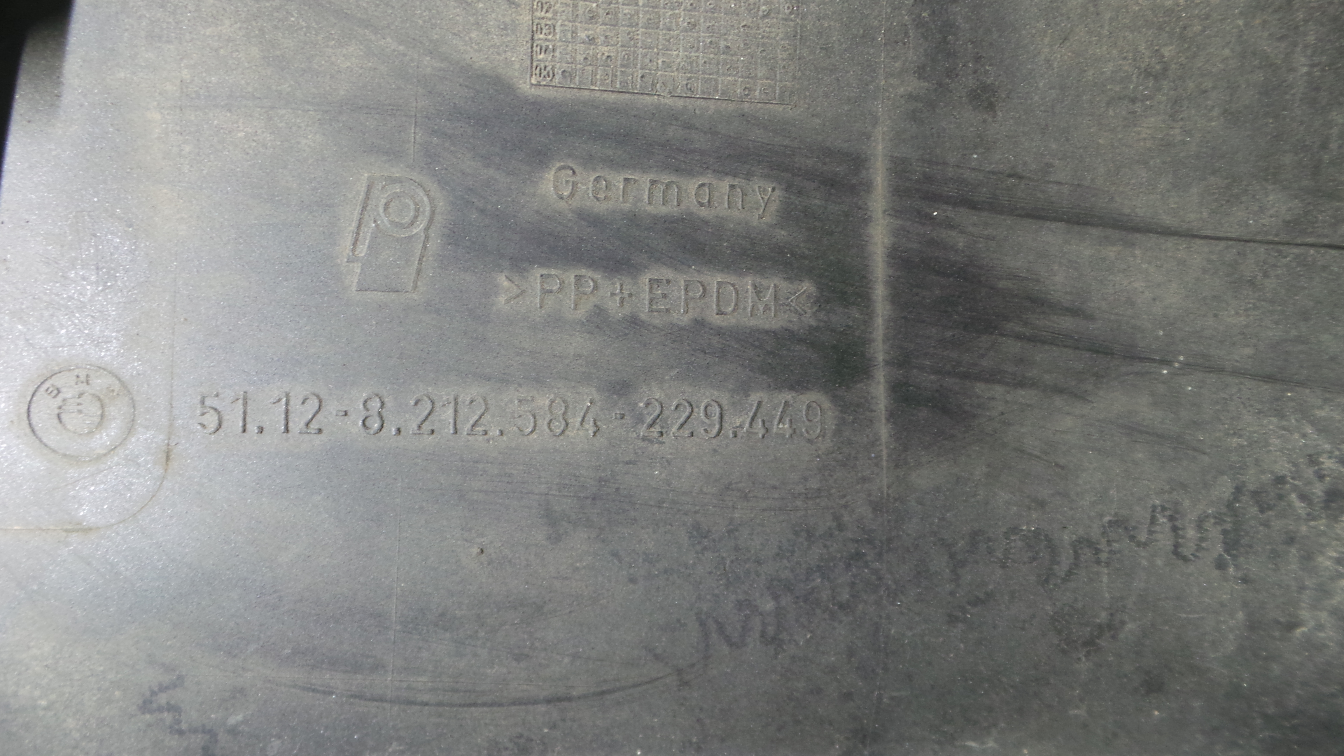 Para Choques de Trás 51.12-8212584 - BMW 3 Touring (E46)-33174232