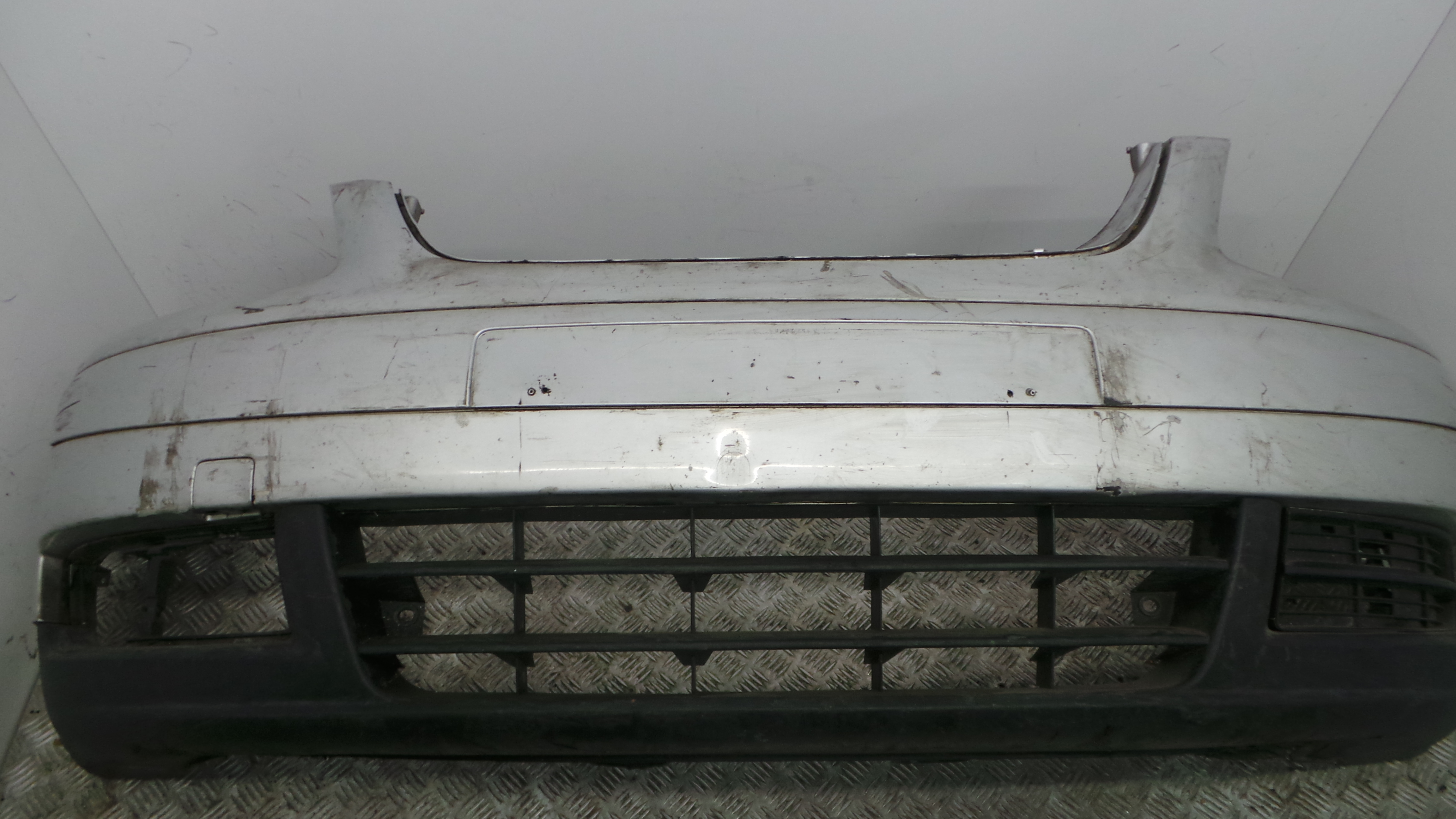 Para Choques Frente 1T0807221 - VW TOURAN (1T1, 1T2)-33174284 Para Choques Frente 1T0807221 - VW TOURAN (1T1, 1T2)-33174284