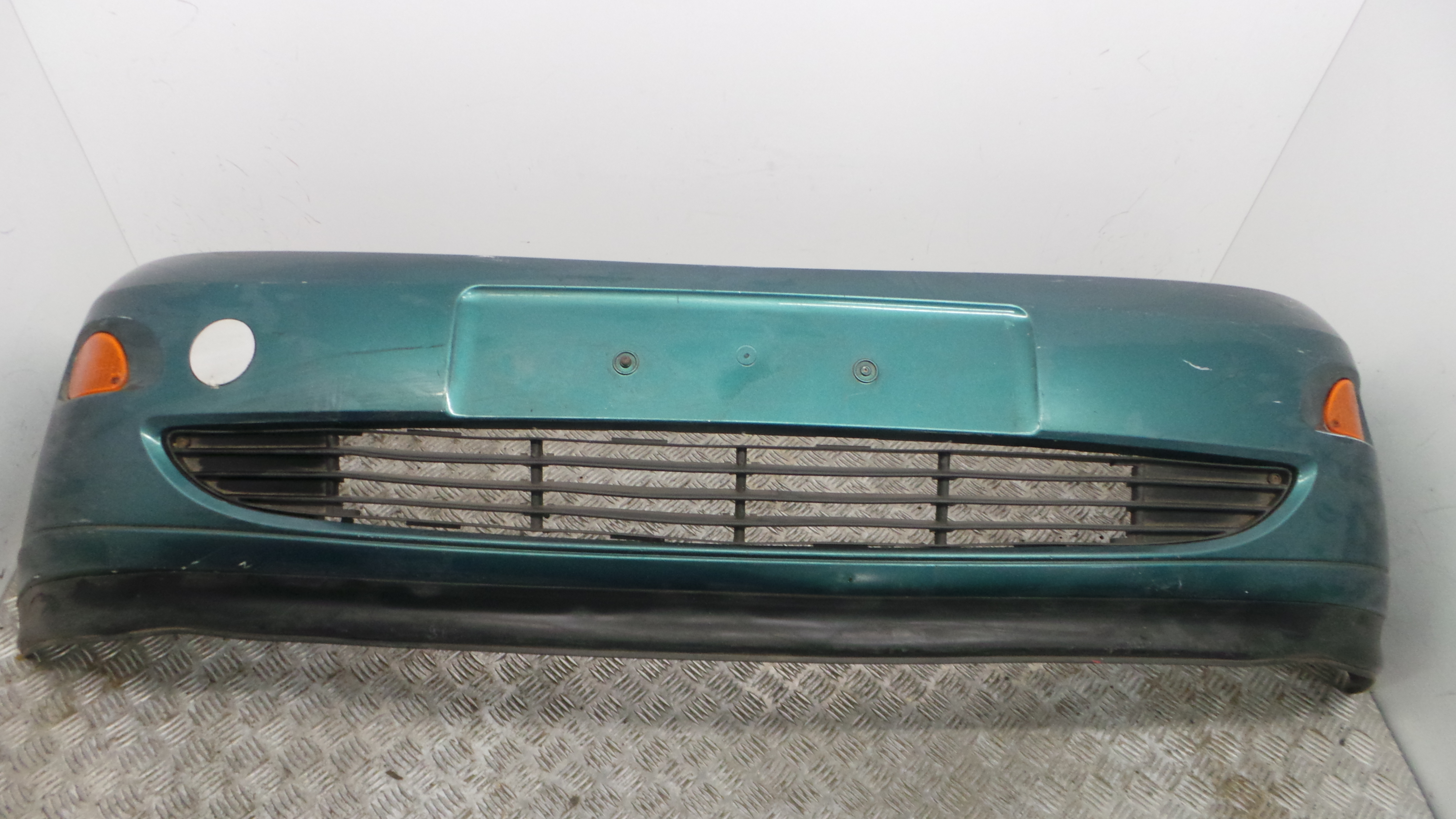 Para Choques Frente 98AB-17757 - FORD FOCUS I (DAW, DBW)-33174329 Para Choques Frente 98AB-17757 - FORD FOCUS I (DAW, DBW)-33174329