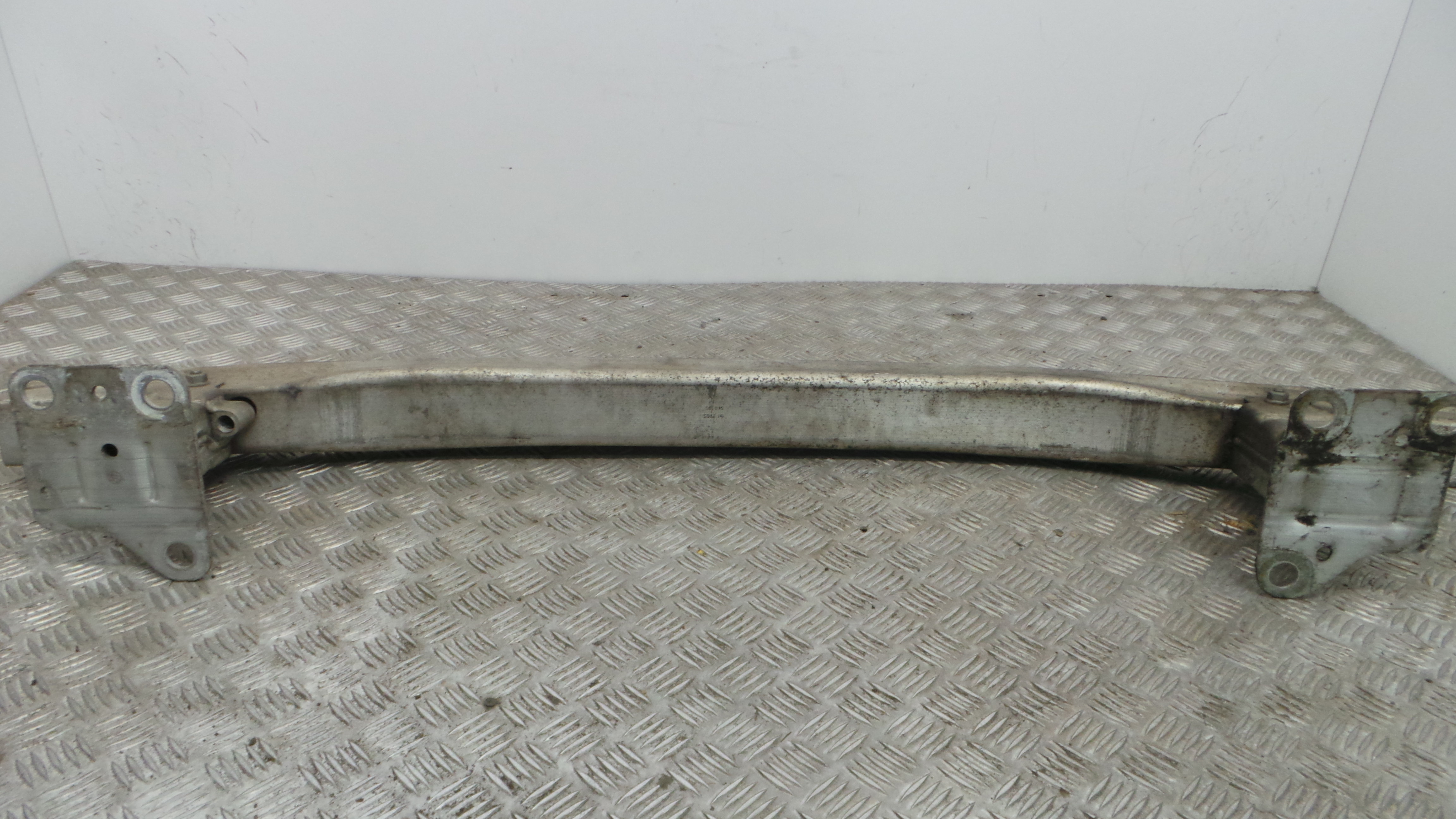 Reforço do Para Choques Frente  8200011107 - RENAULT MEGANE II (BM0/1_, CM0/1_)-33174714