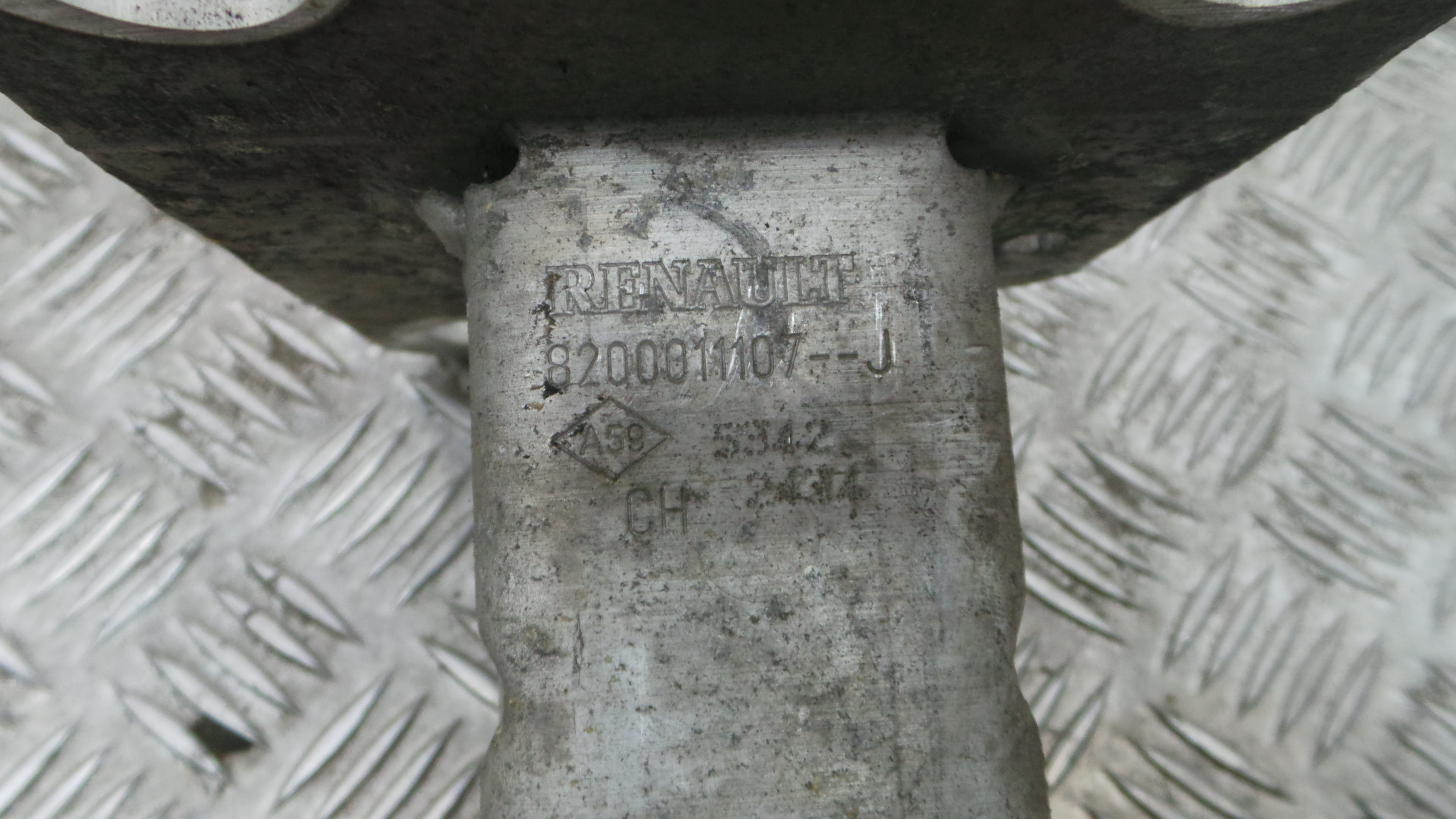 Reforço do Para Choques Frente  8200011107 - RENAULT MEGANE II (BM0/1_, CM0/1_)-33174714