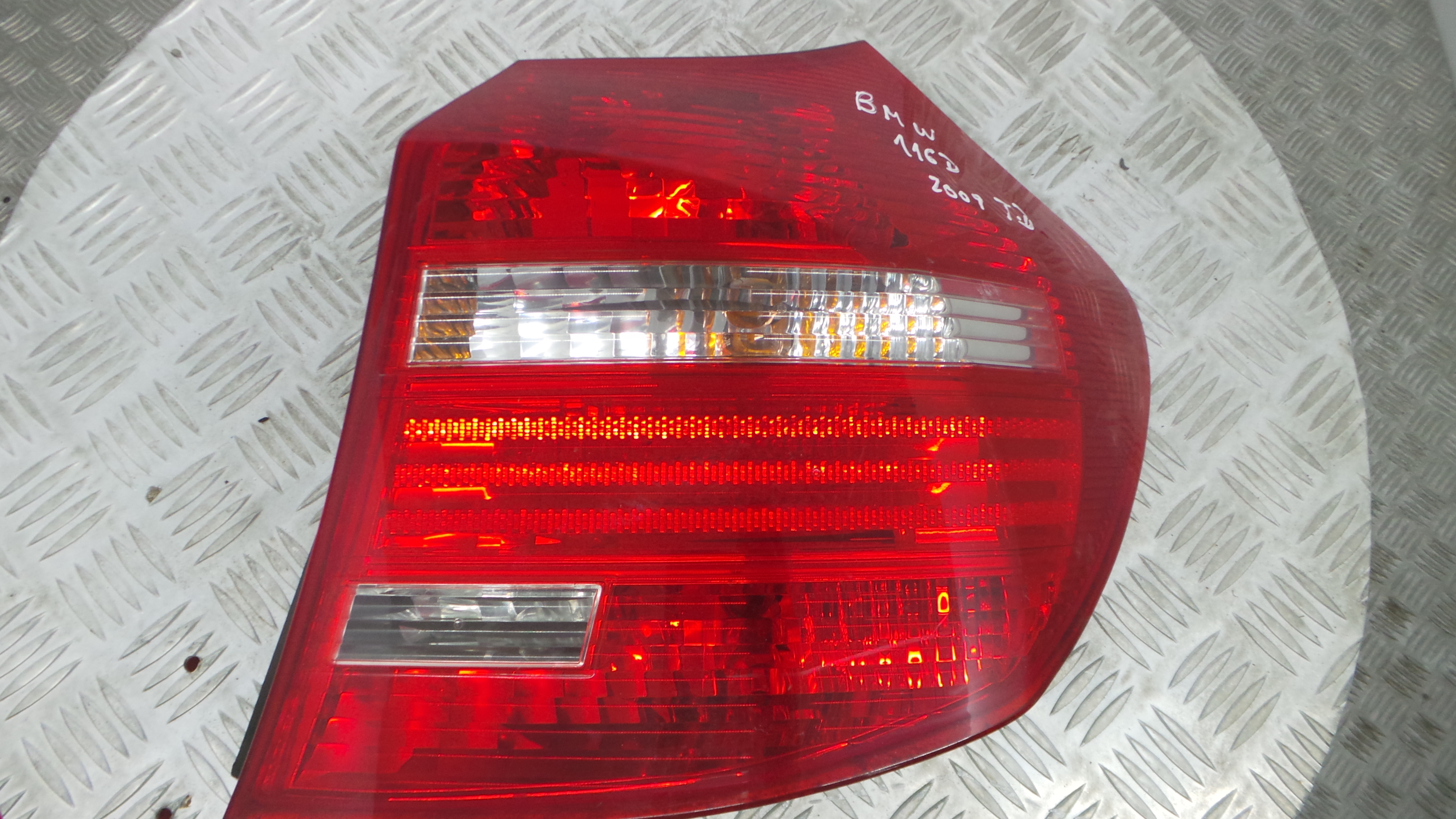 Farolim Stop Dto 7164856 - BMW 1 (E87)-33174794 Farolim Stop Dto 7164856 - BMW 1 (E87)-33174794