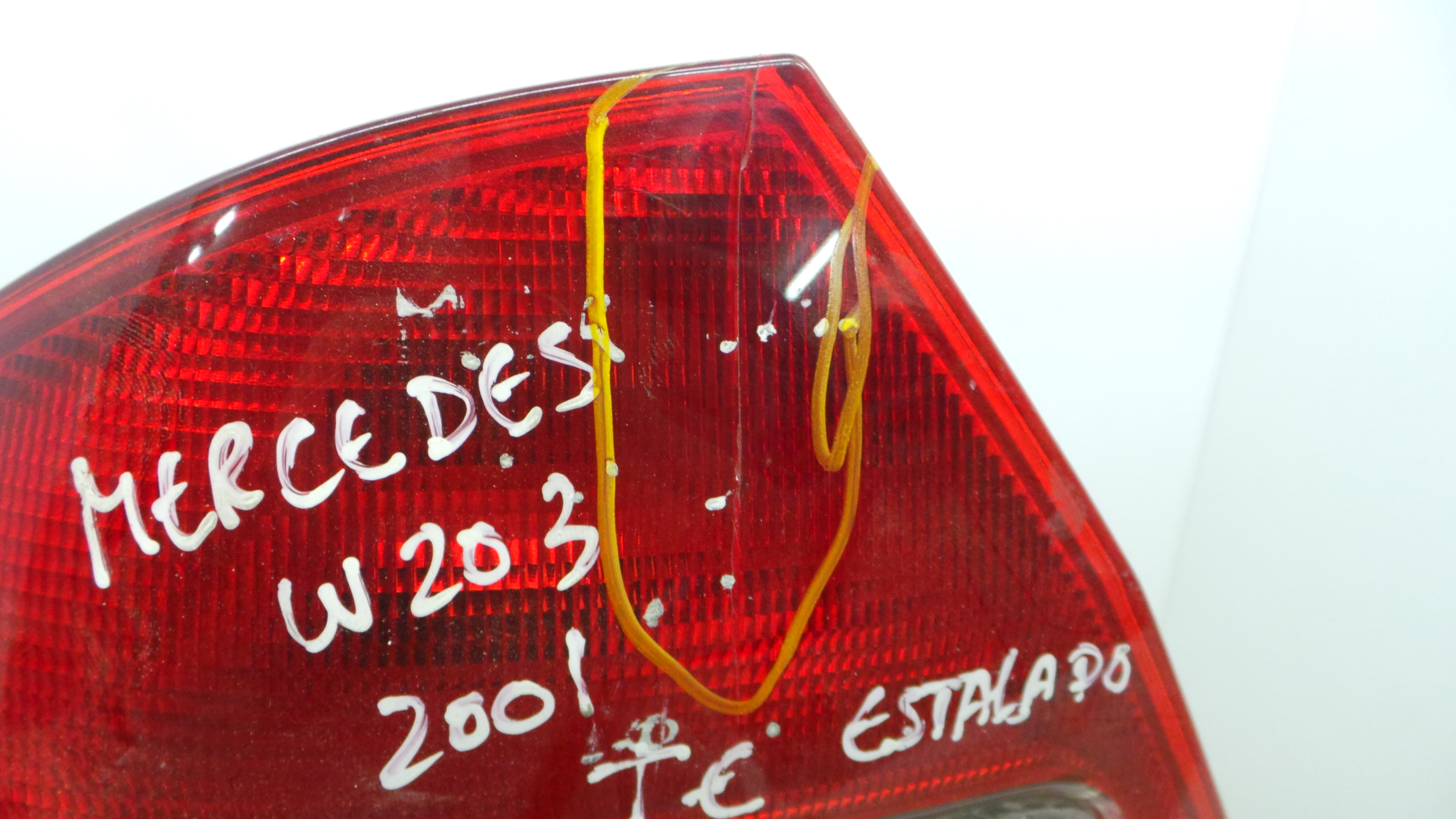 Farolim Stop Esq 2038200164 - MERCEDES-BENZ C-CLASS (W203)-33175529