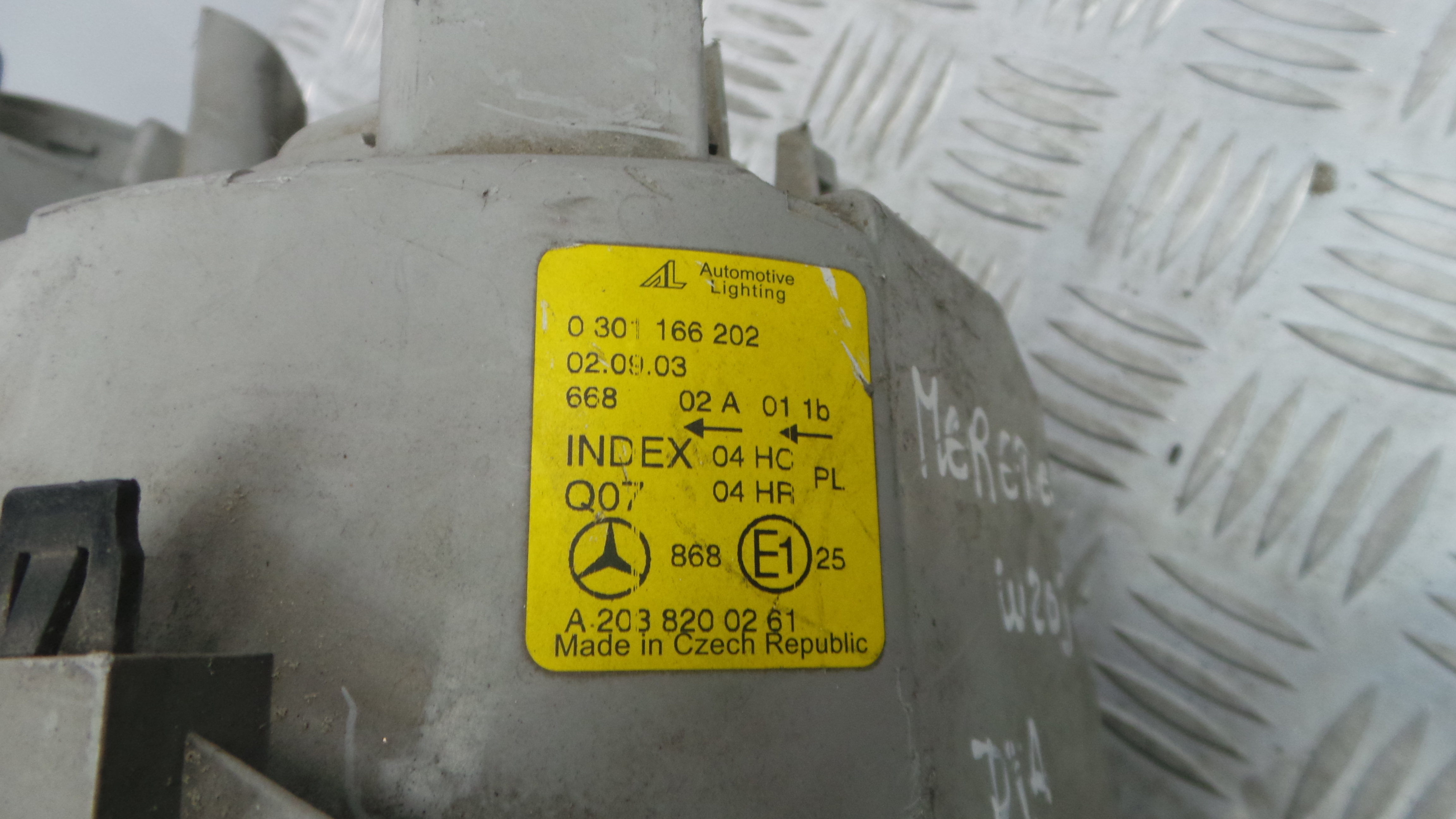 Ótica Dto A2038200261 - MERCEDES-BENZ C-CLASS (W203)-33175676