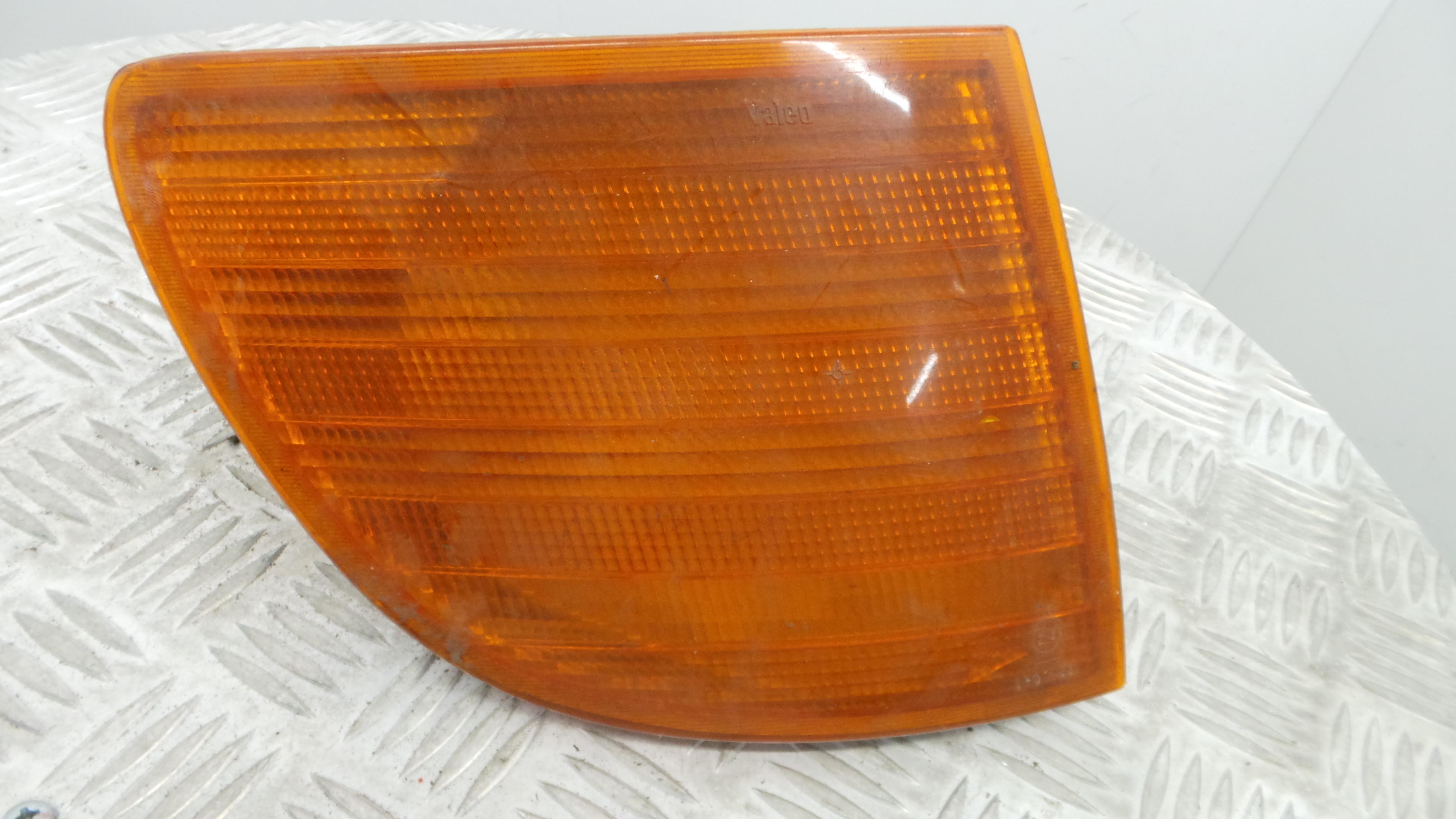 Farolim de Pisca Frente Dto A6388200021 - MERCEDES-BENZ VITO Caixa (W638)-33175732