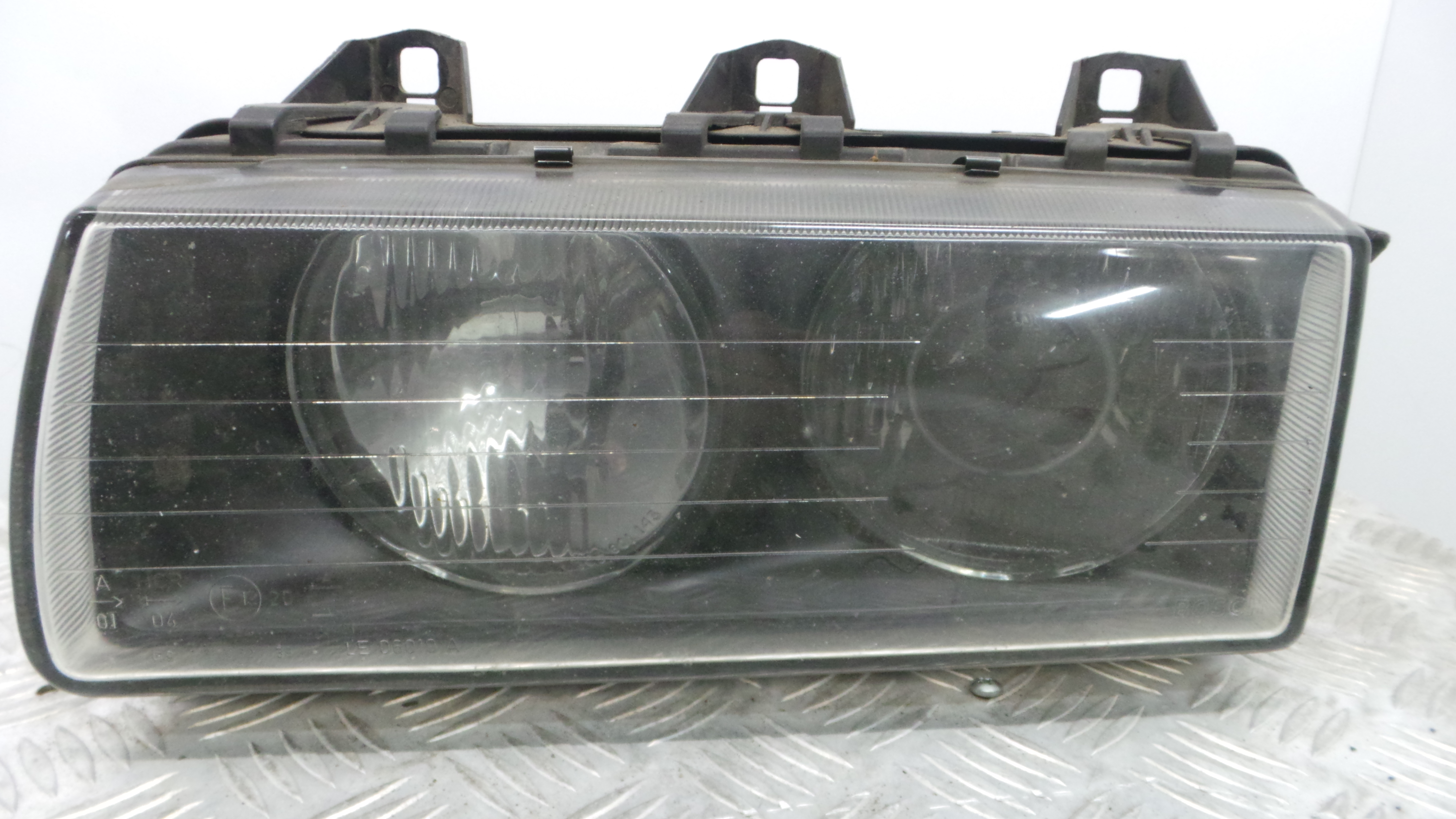 Ótica Esq 0301087021 - BMW 3 (E36)-33179566 Ótica Esq 0301087021 - BMW 3 (E36)-33179566