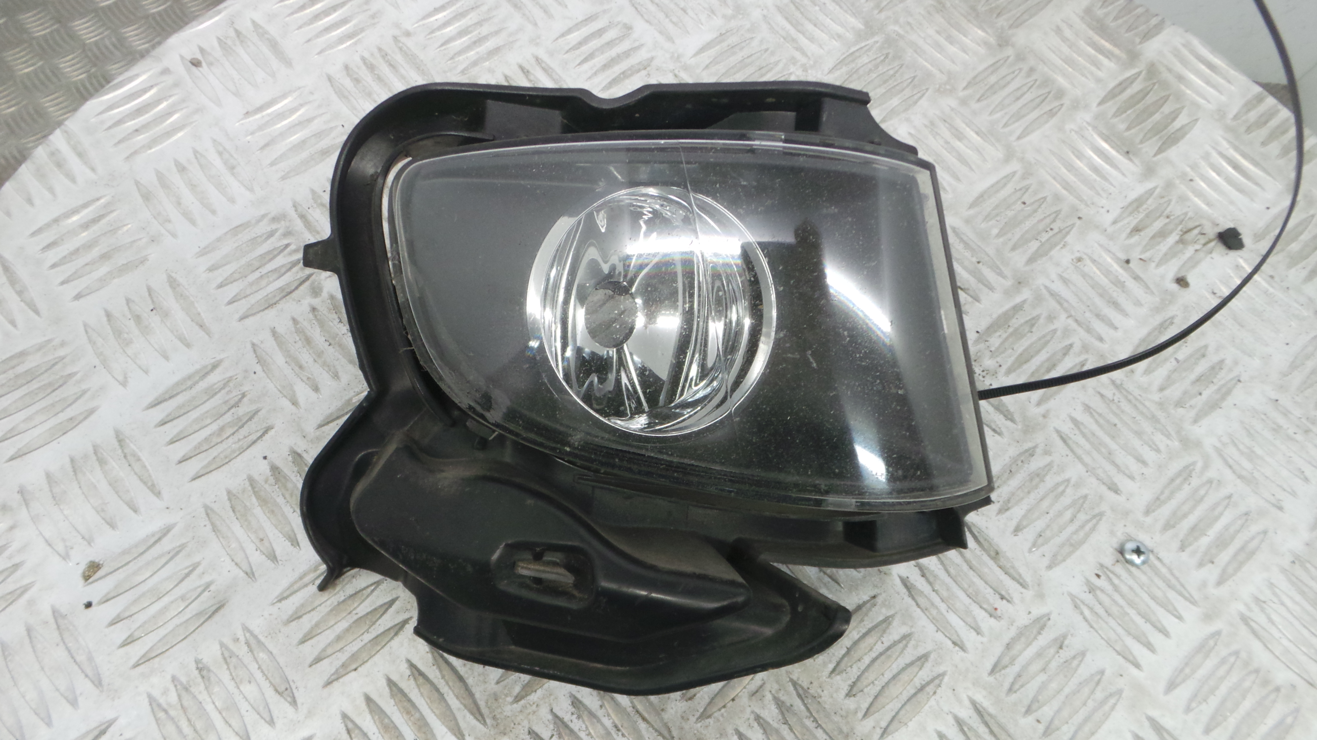 Farol Nevoeiro Direito 6937466 - BMW 3 Coupé (E92)-33179614