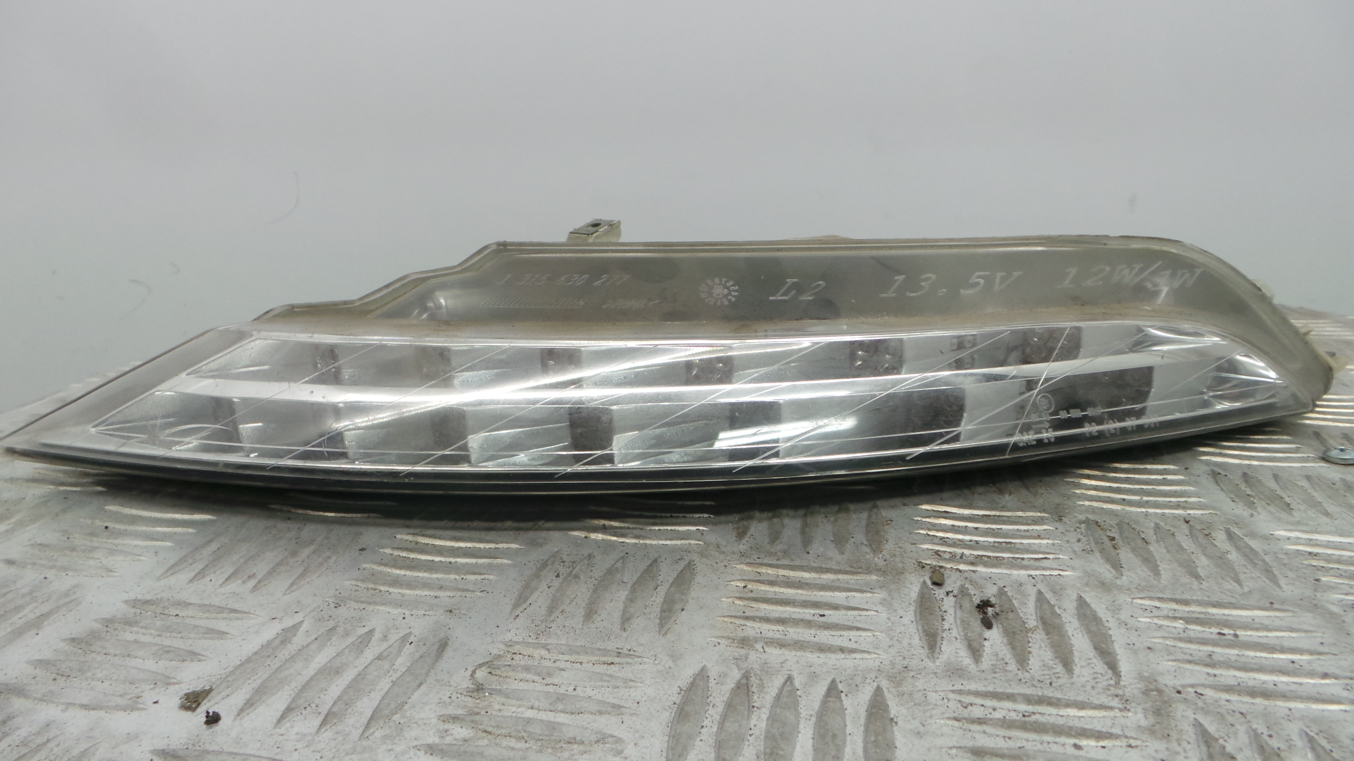 Farolim de Pisca Frente Esq 7176871-06 - BMW 6 (E63)-33179639