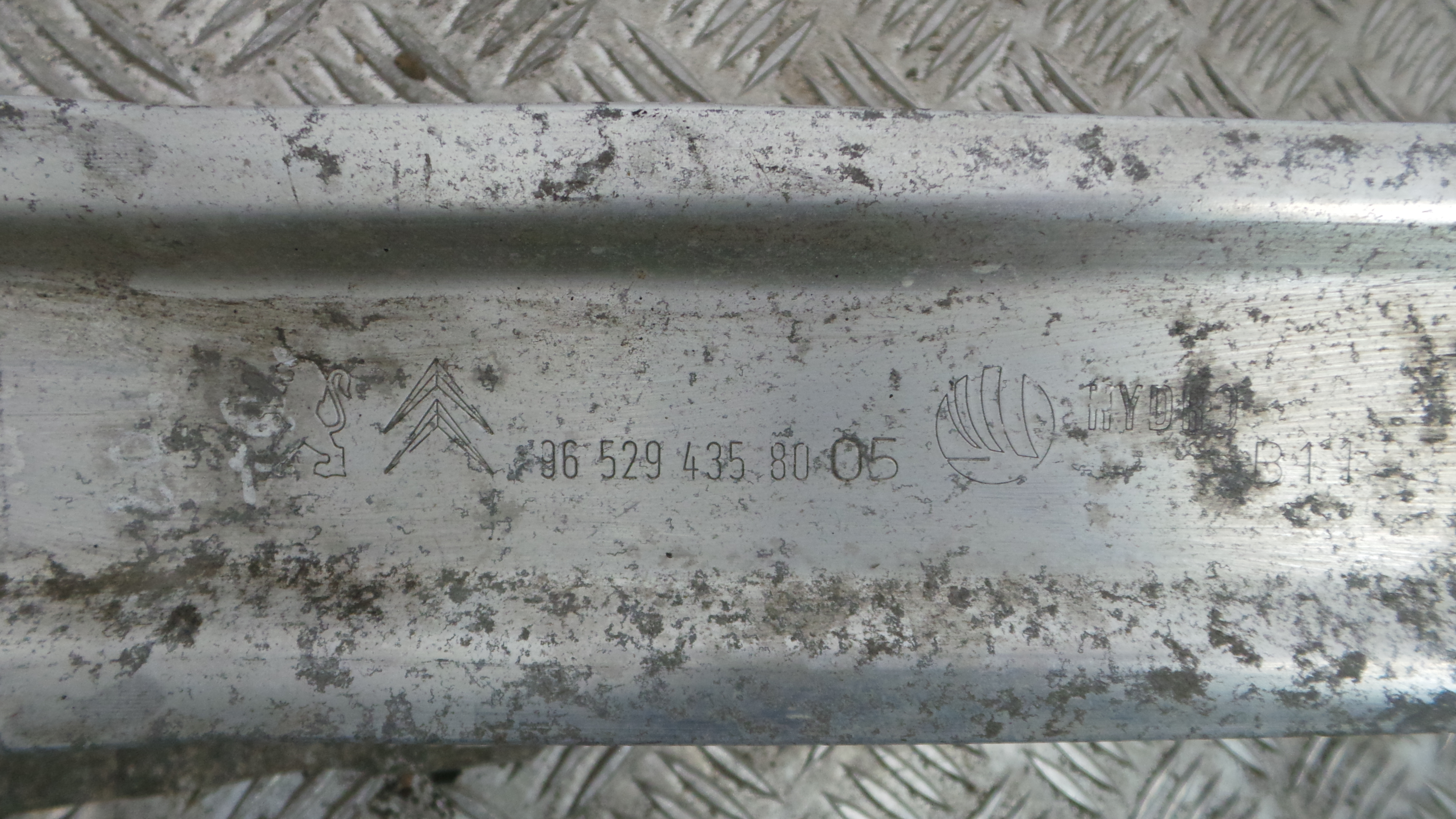 Reforco do Para Choques Traseiro  9652943580 - CITROËN C4 GRAND PICASSO I (UA_)-33180940