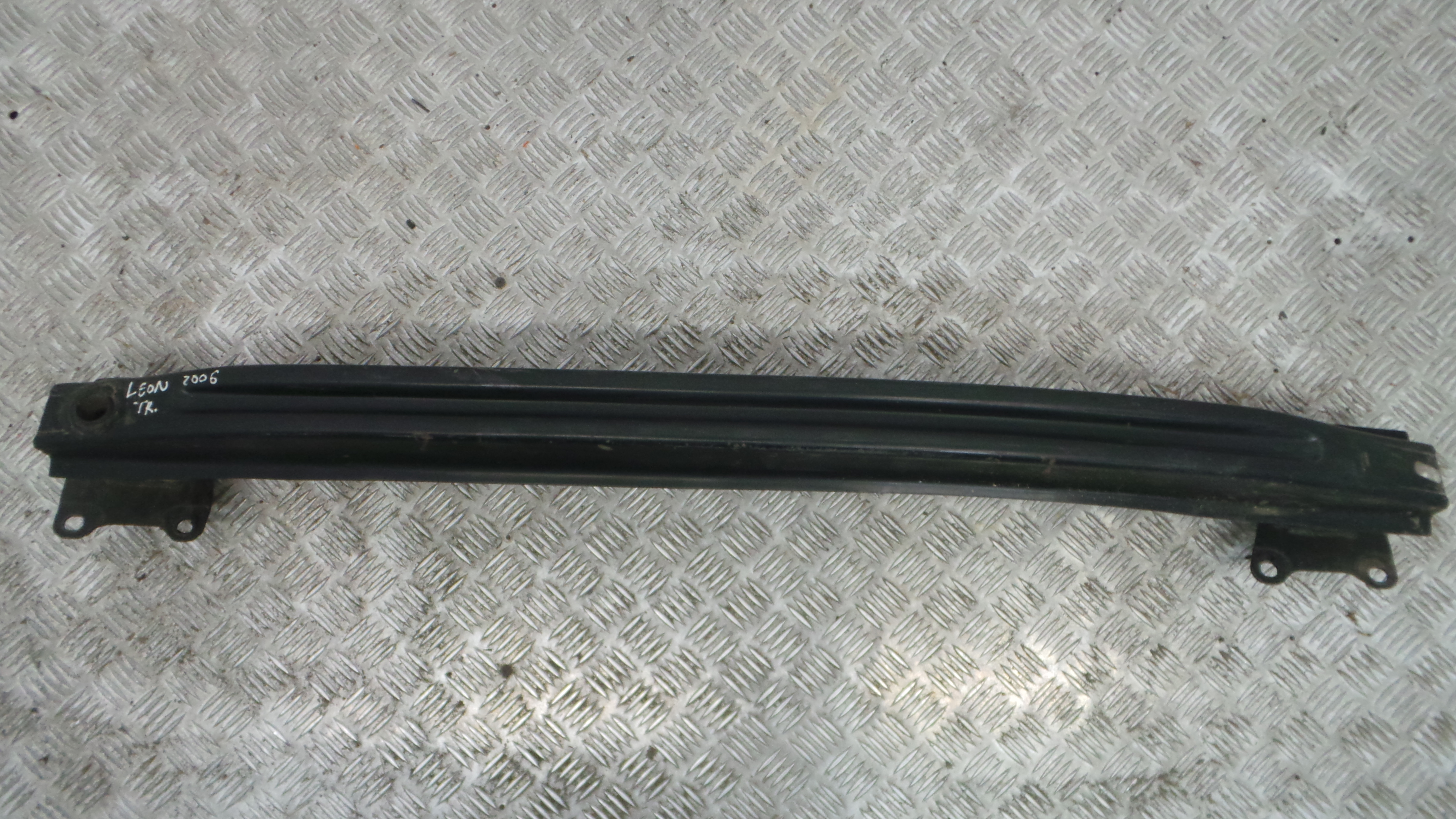 Reforco do Para Choques Traseiro  5P0807305 - SEAT LEON (1P1)-33181081